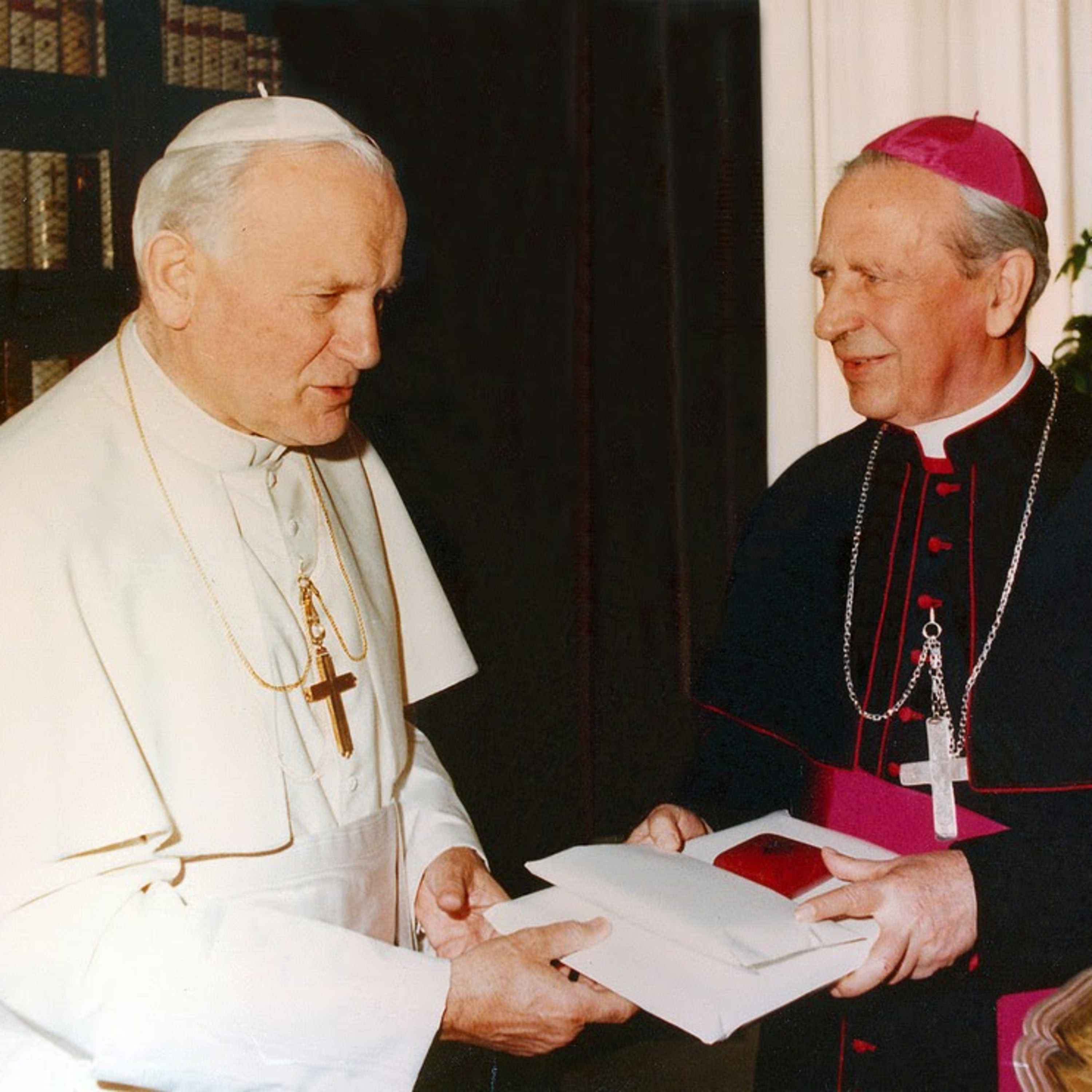 Padre Milton Ferreroni