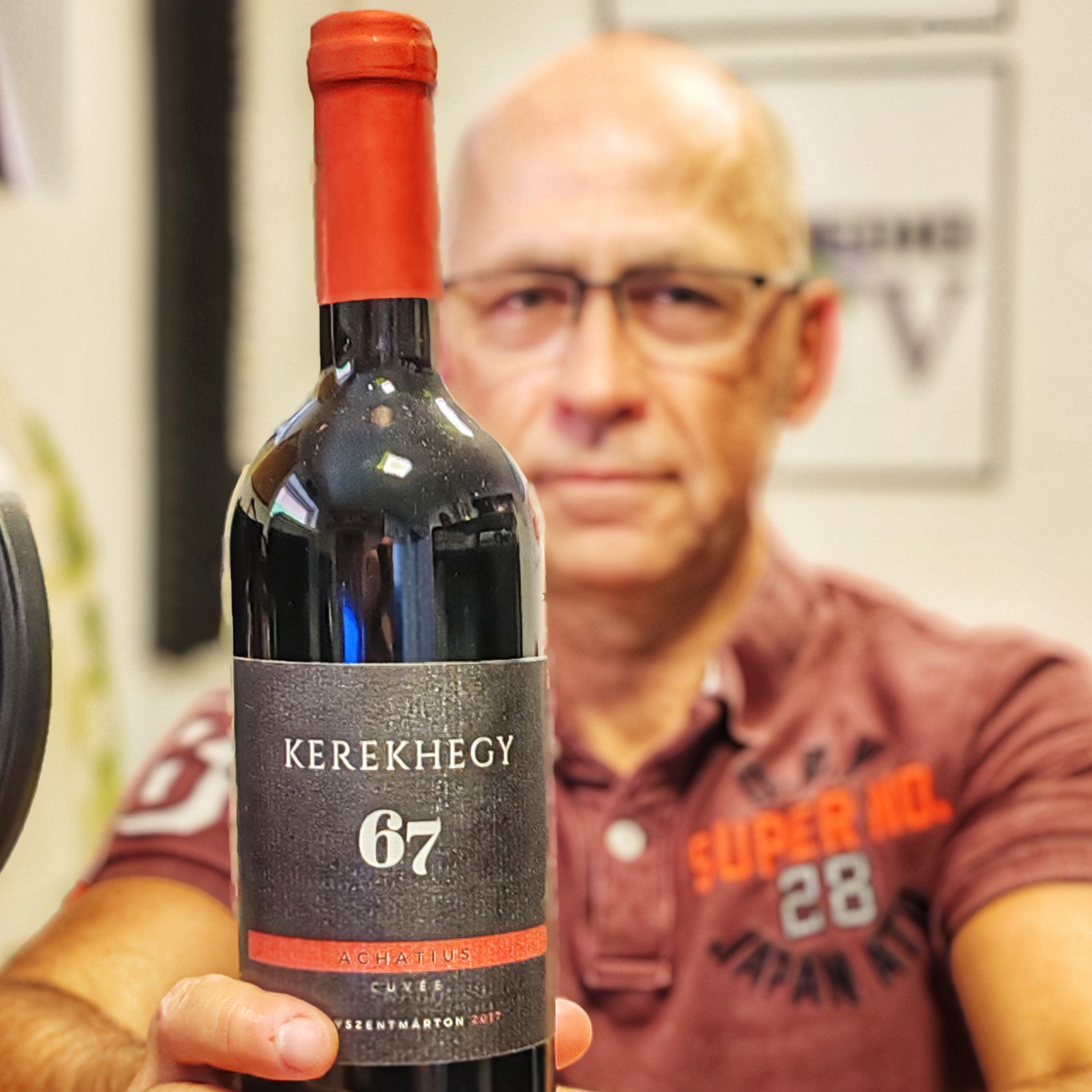Kerekhegy 67 - S08E18 Mester Ákos #242