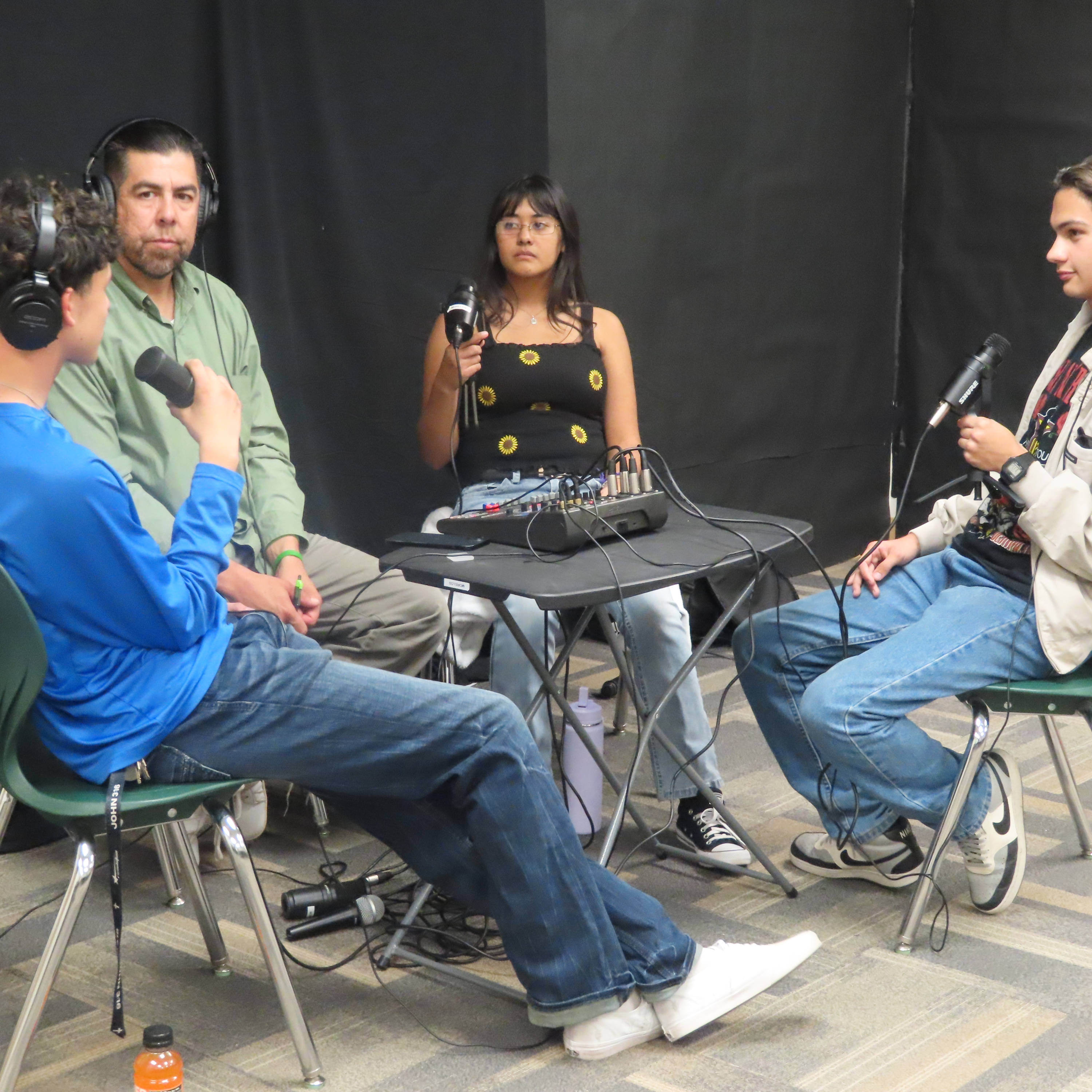 Sports-N-More Podcast - Aaron Mendoza and Abram Aizpuru - (Mayfield High School Sports Photographers) - Episode 276 episode artwork