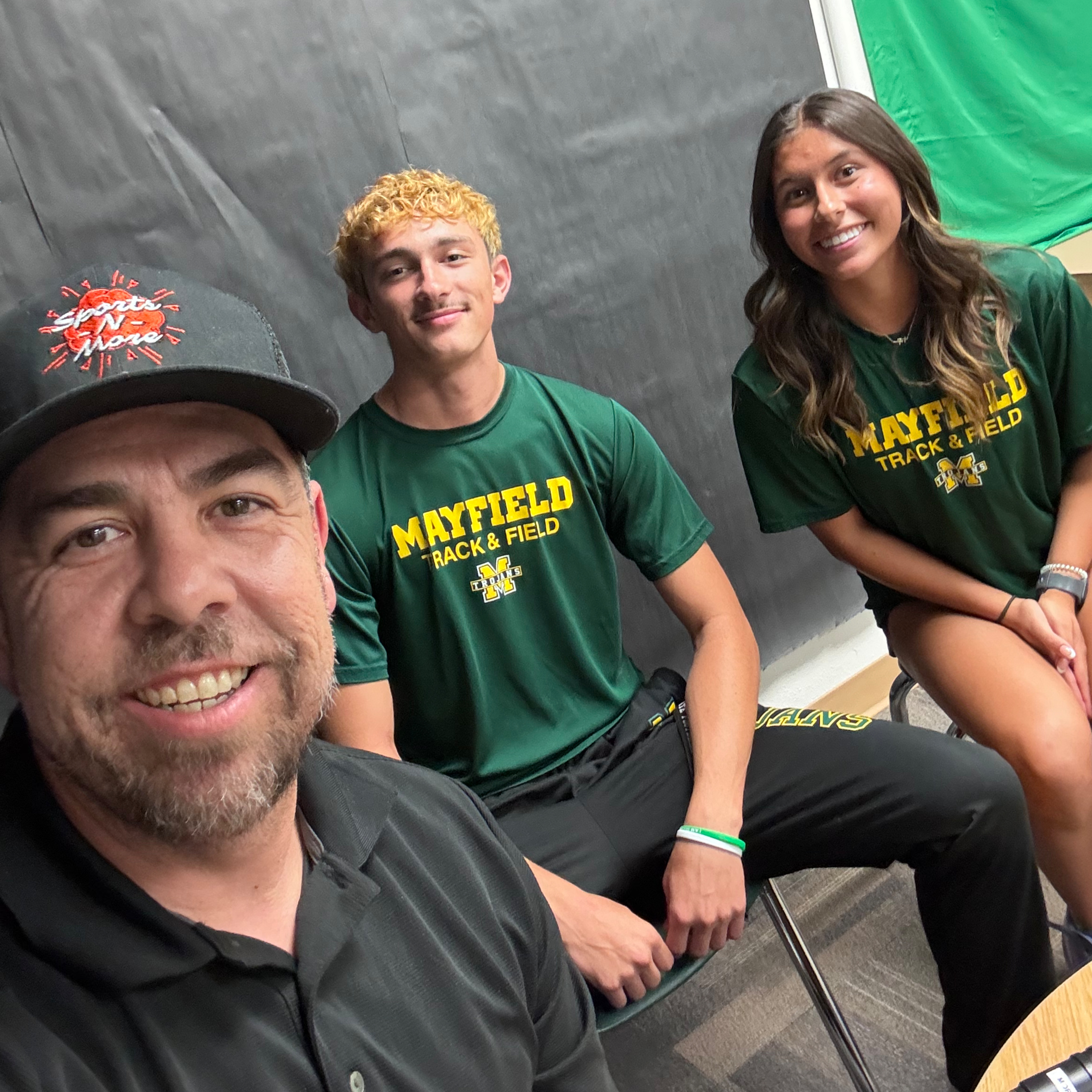 Sports-N-More Podcast - Mayfield Track & Field (Isobella Munker & Xavier Ochoa) - Episode 284 episode artwork