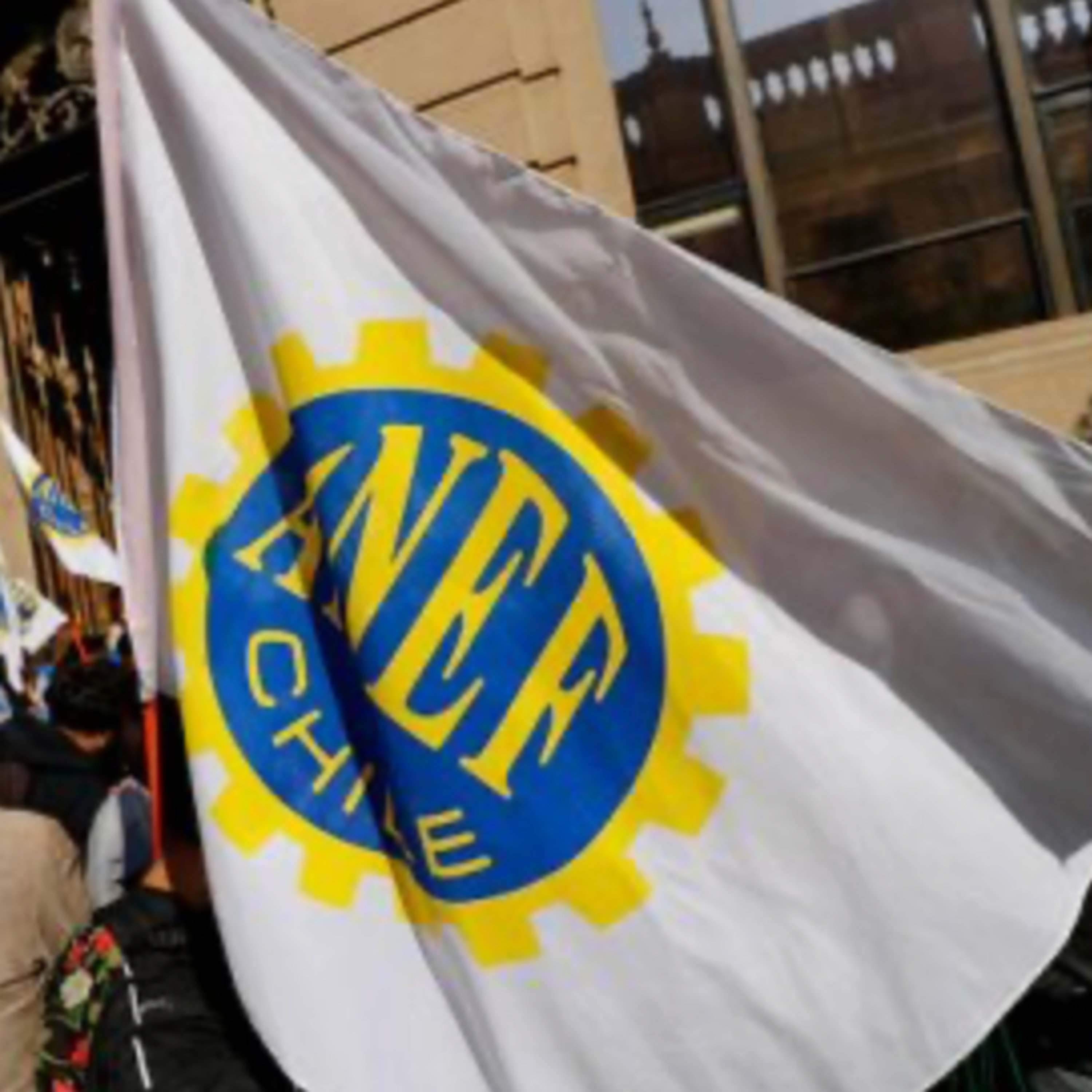 🎧 ANEF en el Senado y seguridad en El Teniente episode artwork