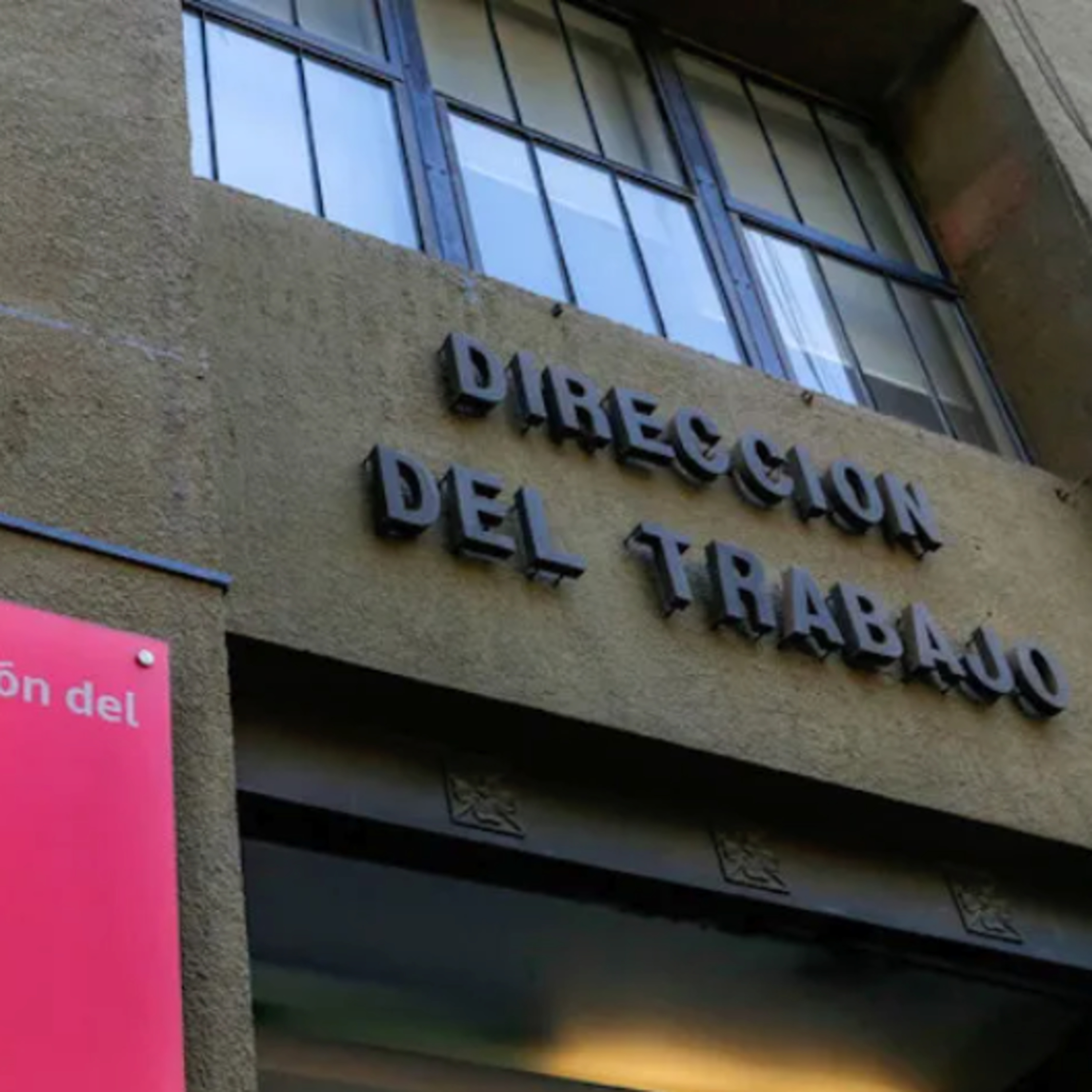 🚨 Sueldos impagos, vigilancia laboral y nuevos focos sindicales episode artwork