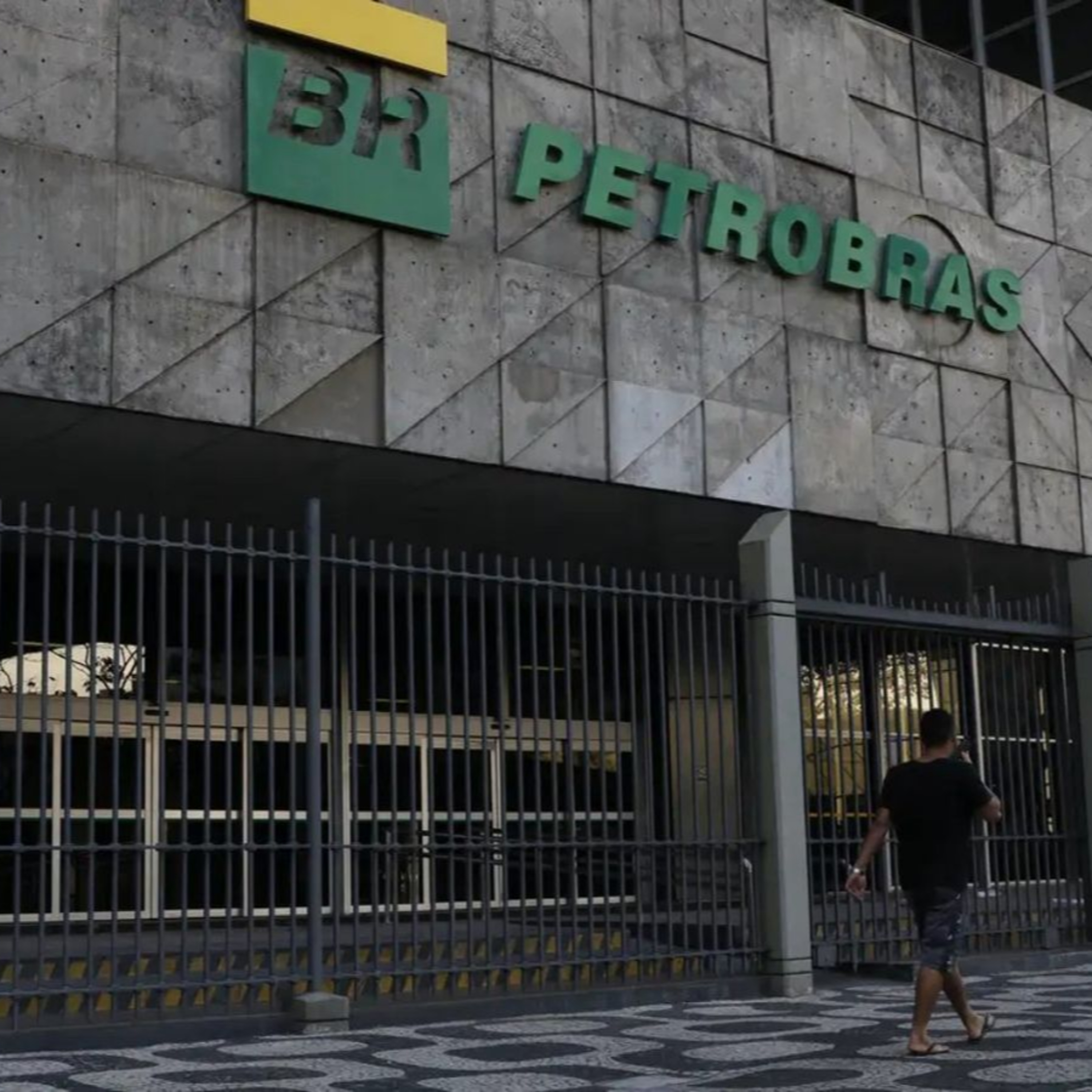 Mudanças no comando da Petrobras no Espírito Santo