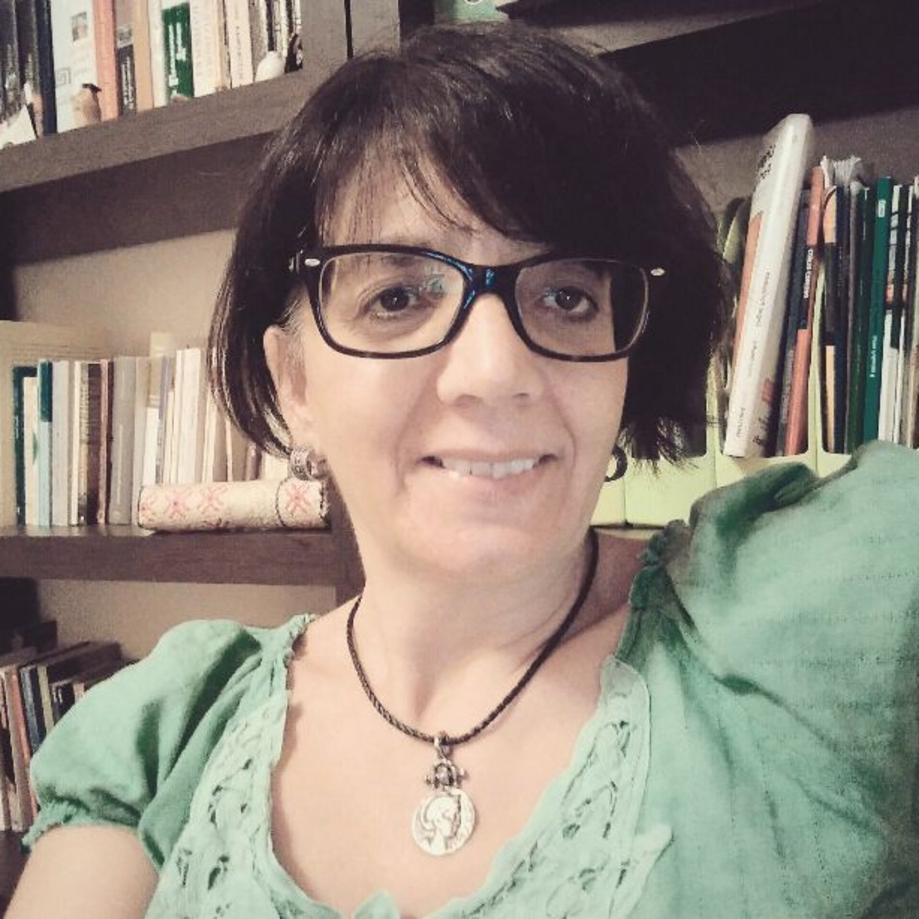 Entrevista 29 - “Na Biblioteca de…” com Margarida Tomaz que é professora de português e coordenadora da biblioteca da escola Portuguesa de Díli - Timor-Leste.