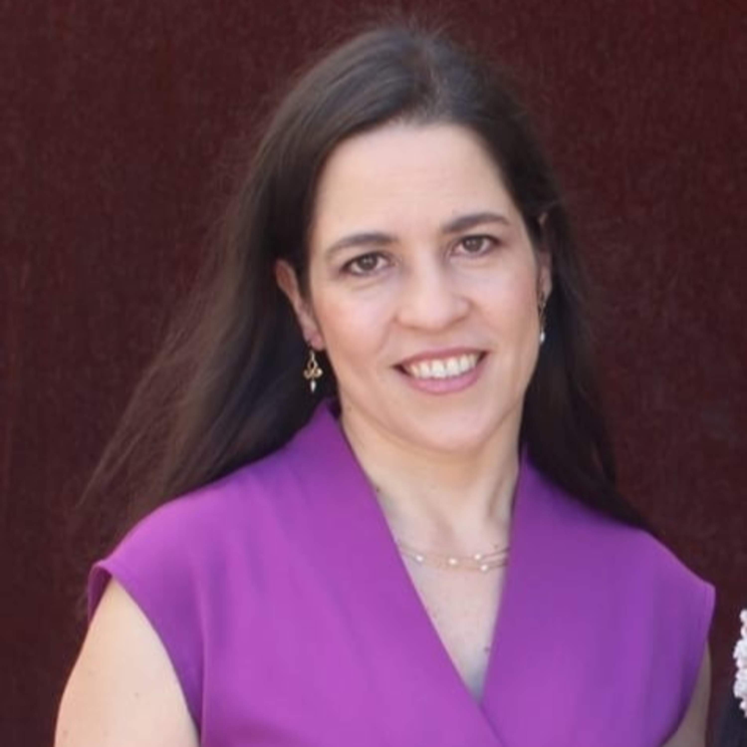 Entrevista 44 - “Na Biblioteca de…” com Ana Oliveira Cardoso que é escritora. (Ponta Delgada, ilha de São Miguel, Açores)