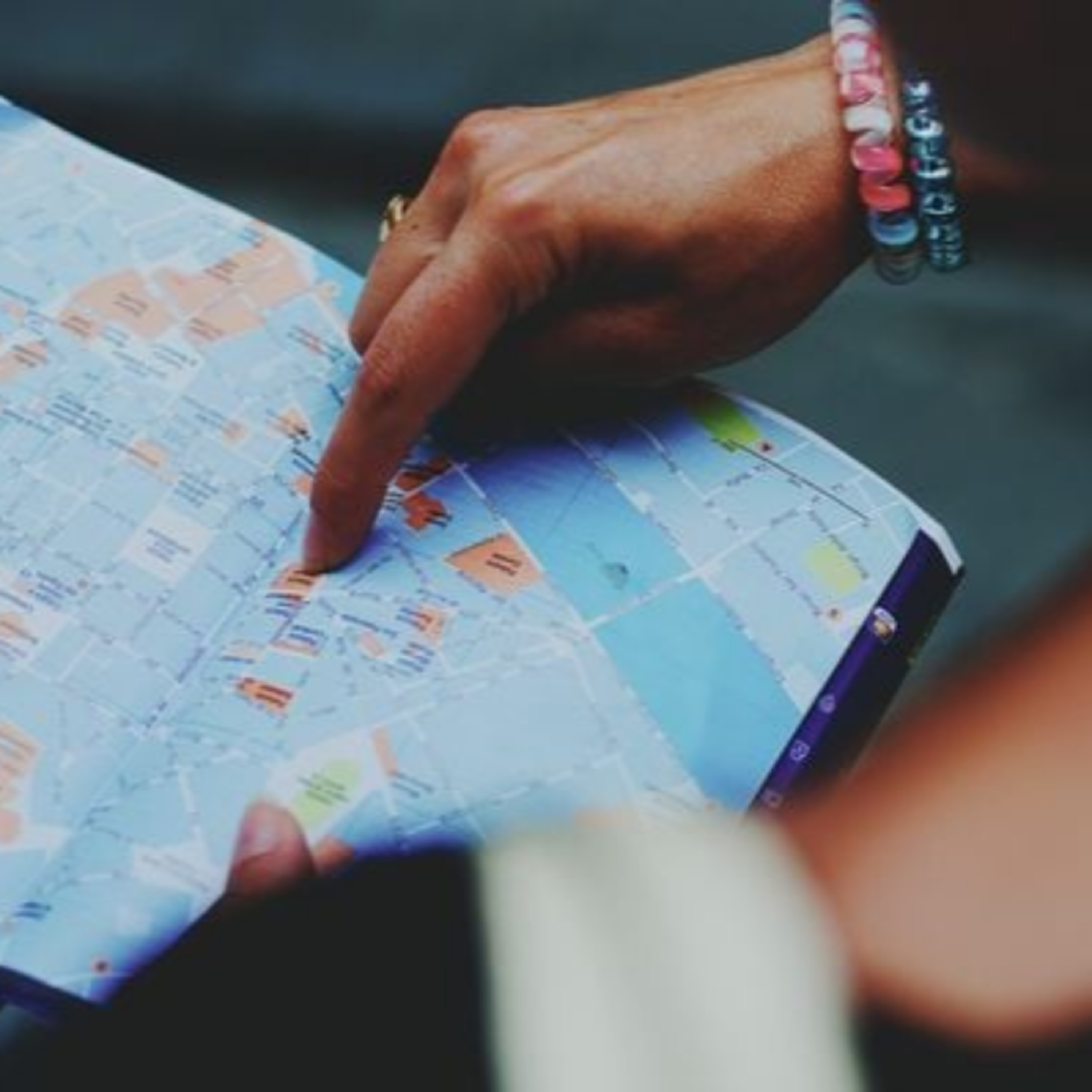 De Campos do Jordão a Aparecida: cidades que querem cobrar taxa de turistas!