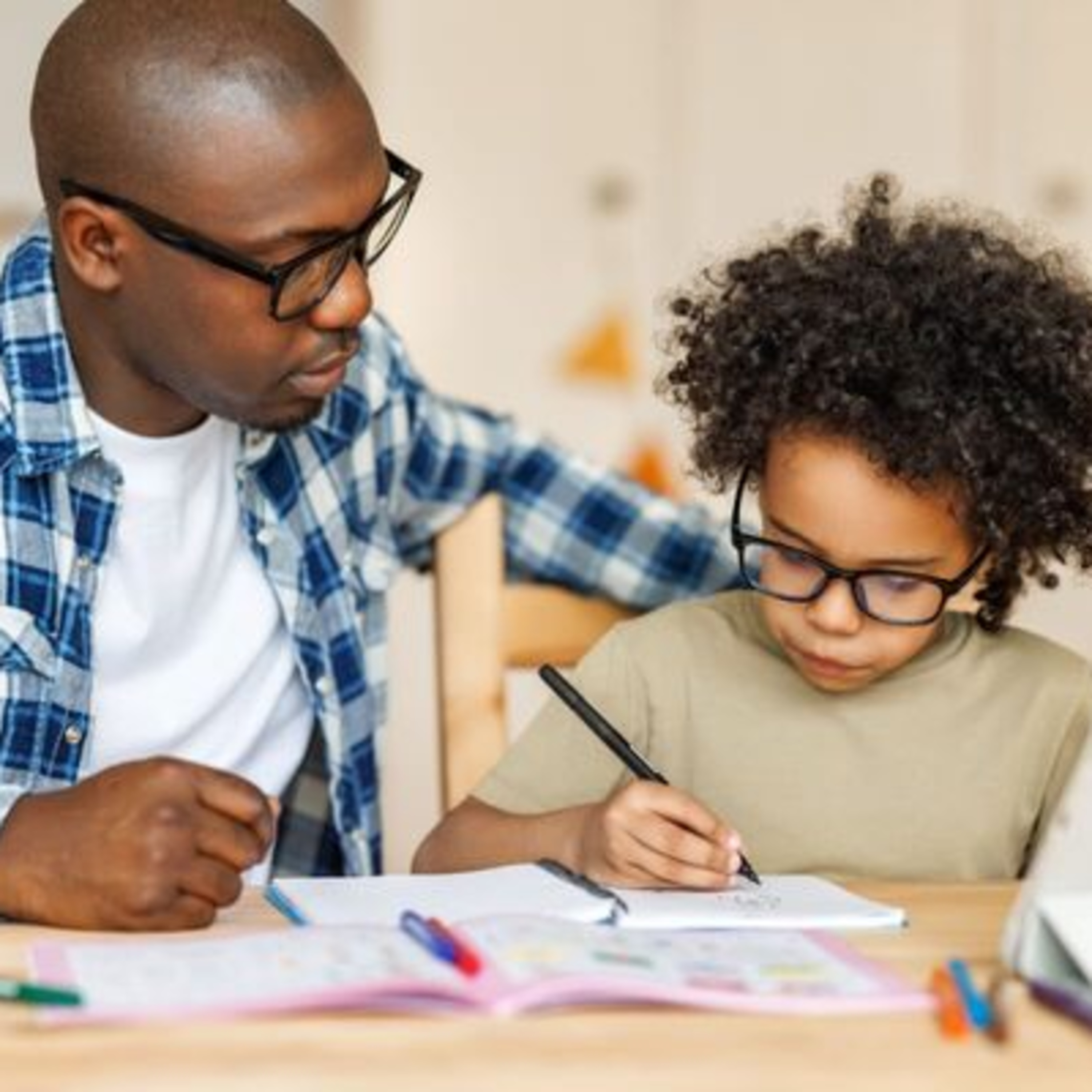 Como orientar os filhos sobre futuro profissional? Psicóloga explica!
