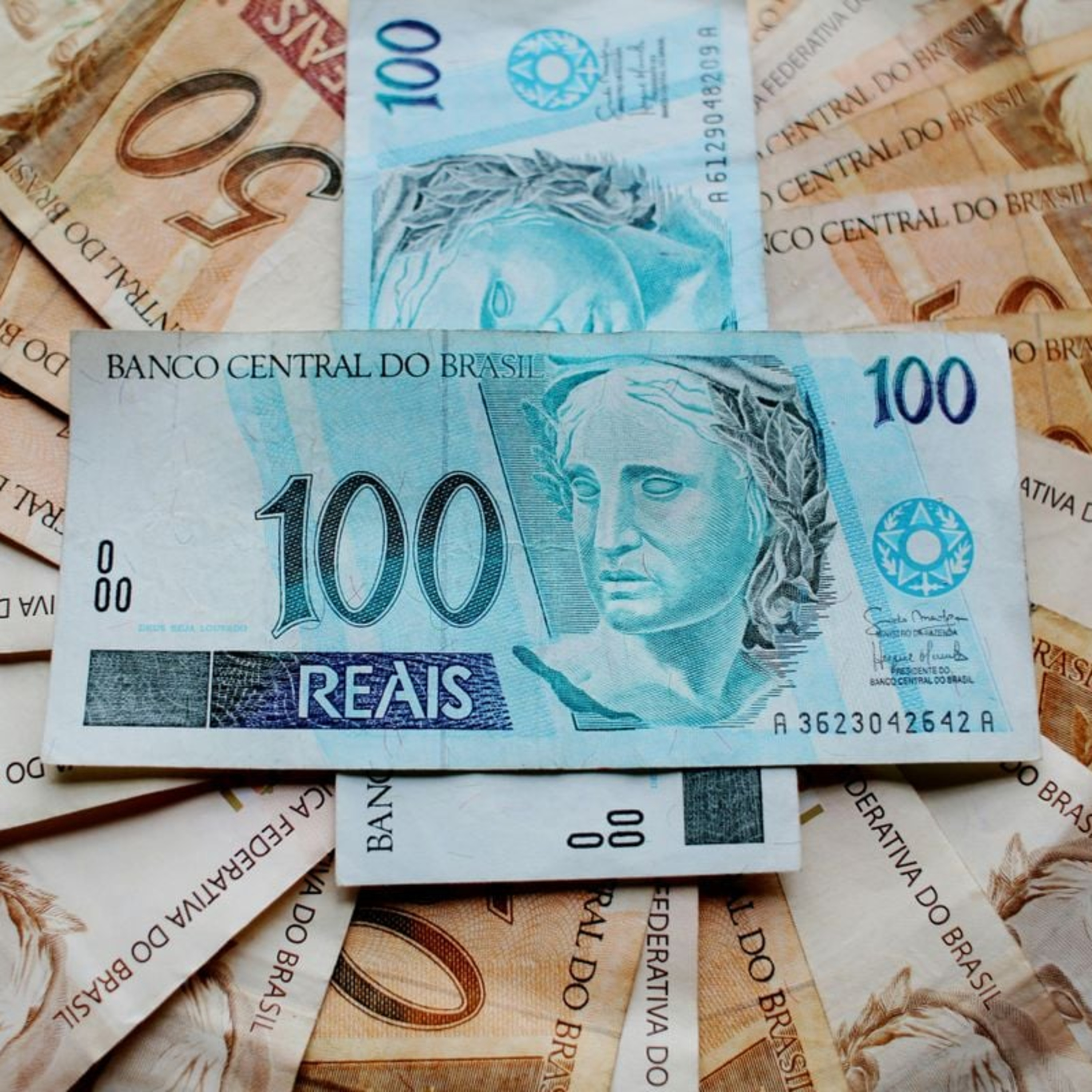 Na prática: cinco decisões que você precisará tomar sobre o seu dinheiro!