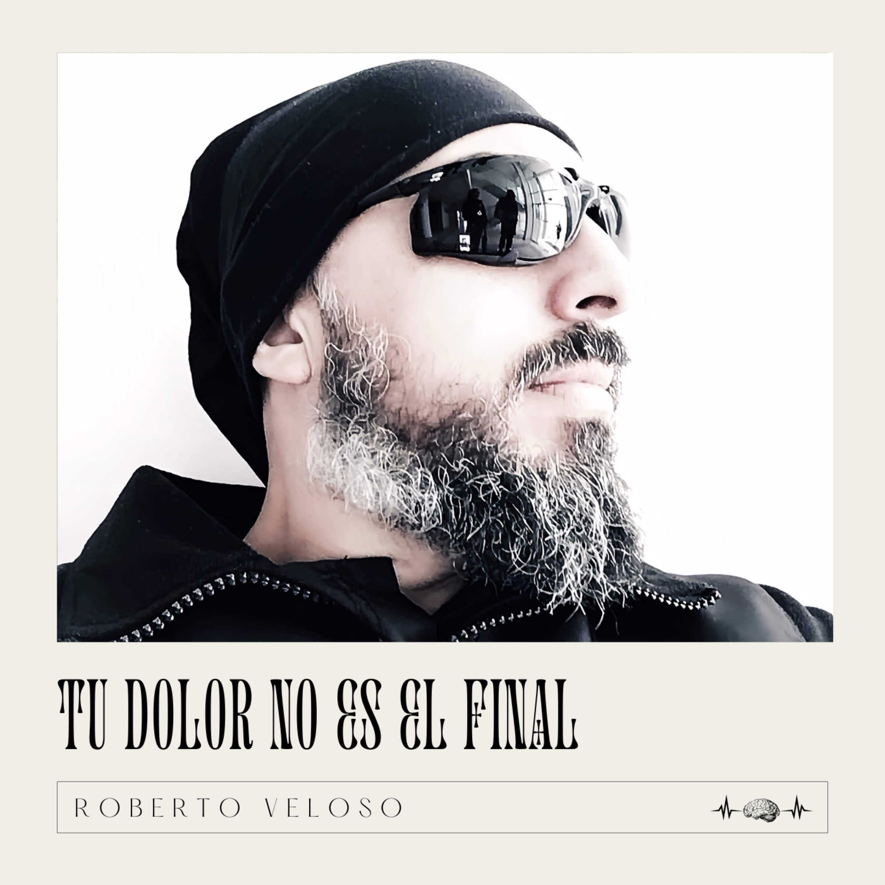 Portada de Roberto Veloso
