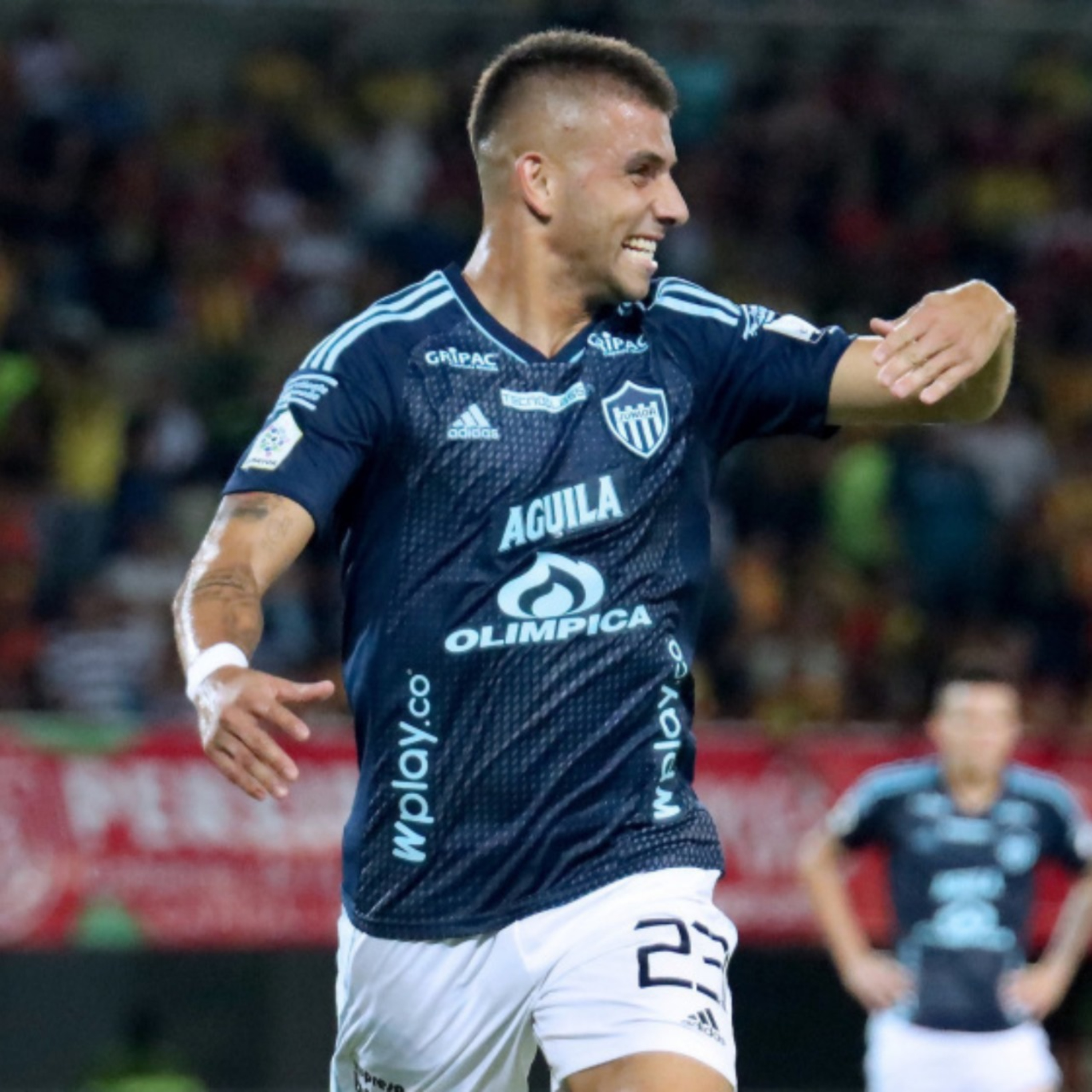 ¿Ha llegado el momento de que Junior le de a ''Titi' Rodríguez la oportunidad de ser titular? episode artwork
