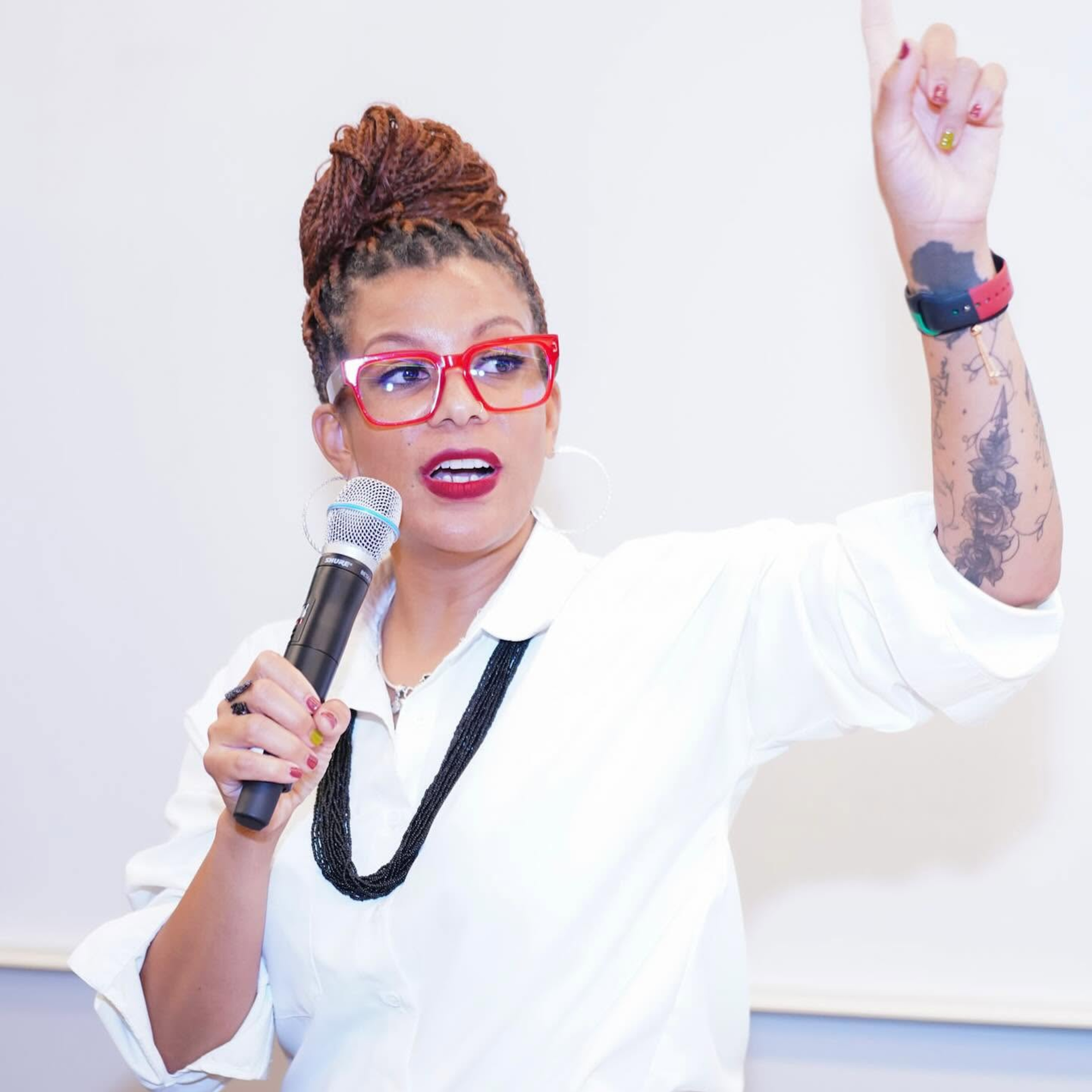 You Got Vaseline On Right Now! w/ Lydia Smith