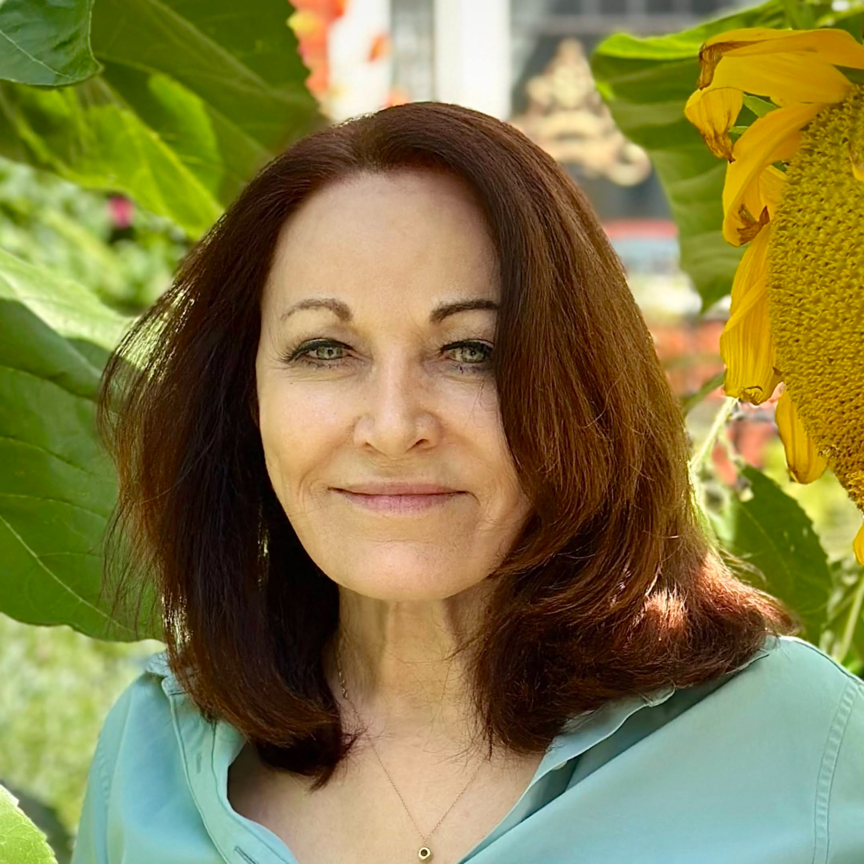 Light Messages with Deborah DeMoss Smith