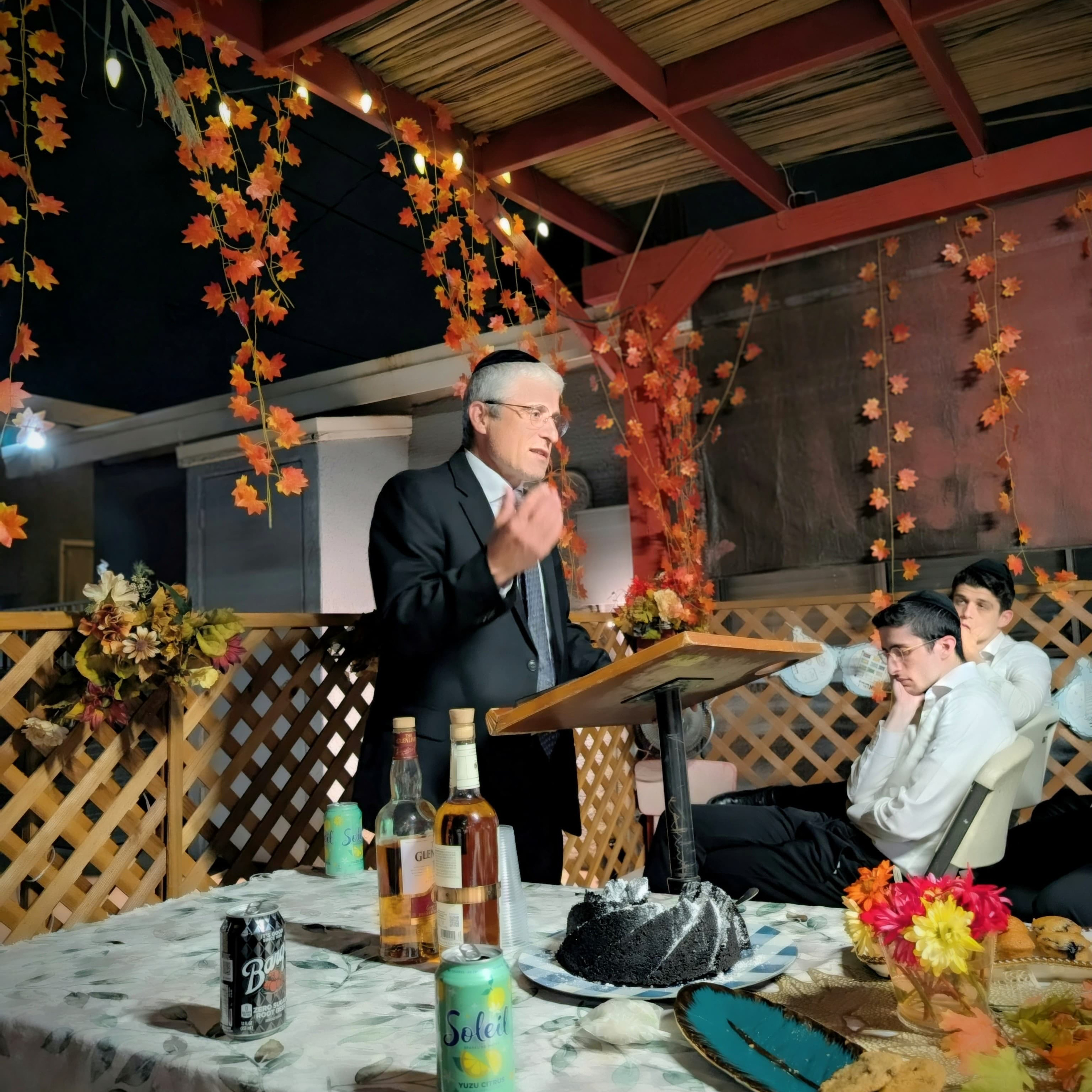 431. Yahrtziet Shiur: Sukkah It’s In The Name episode artwork