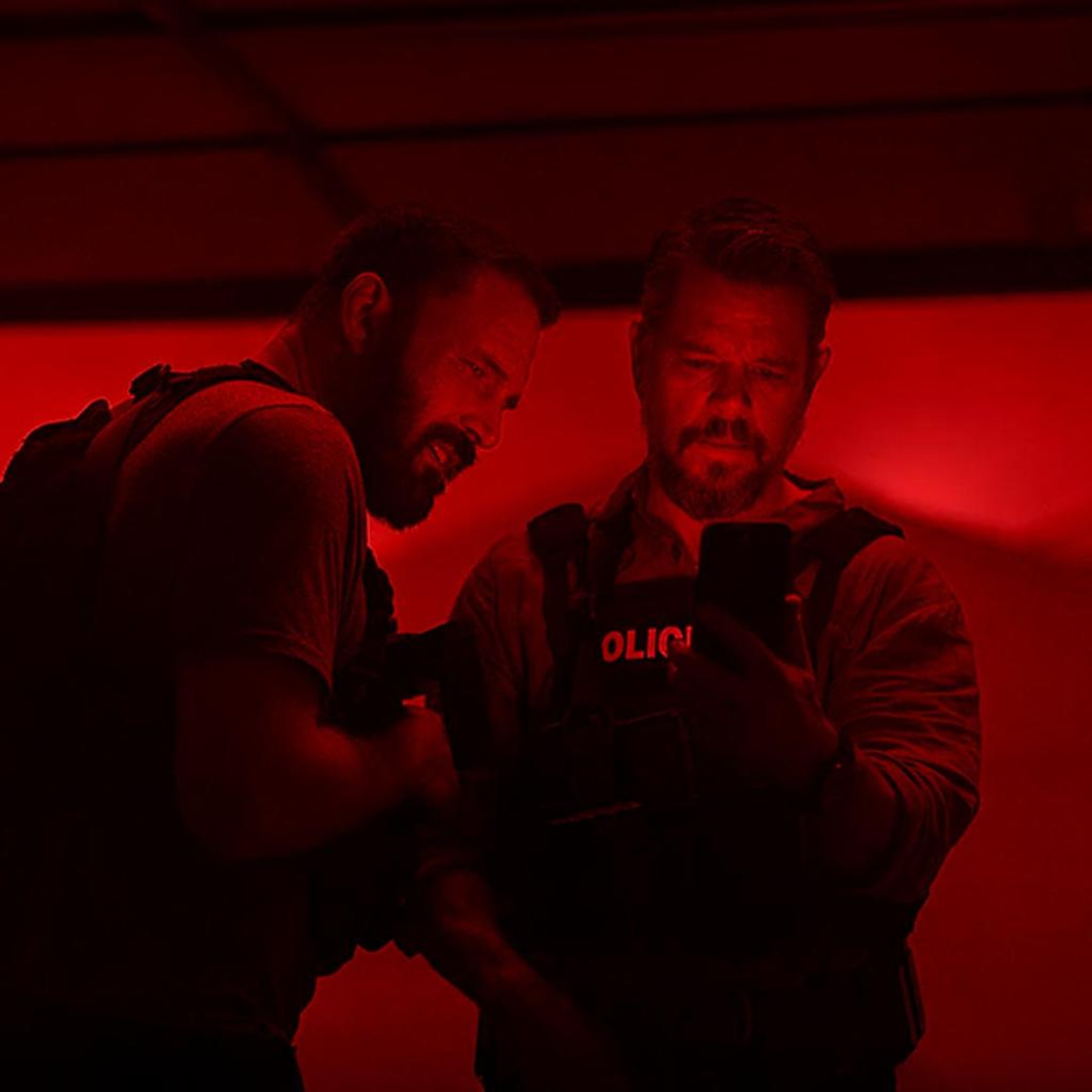 Elijah Wood. The Rip, Narc y Joe Carnahan. No Other Choice