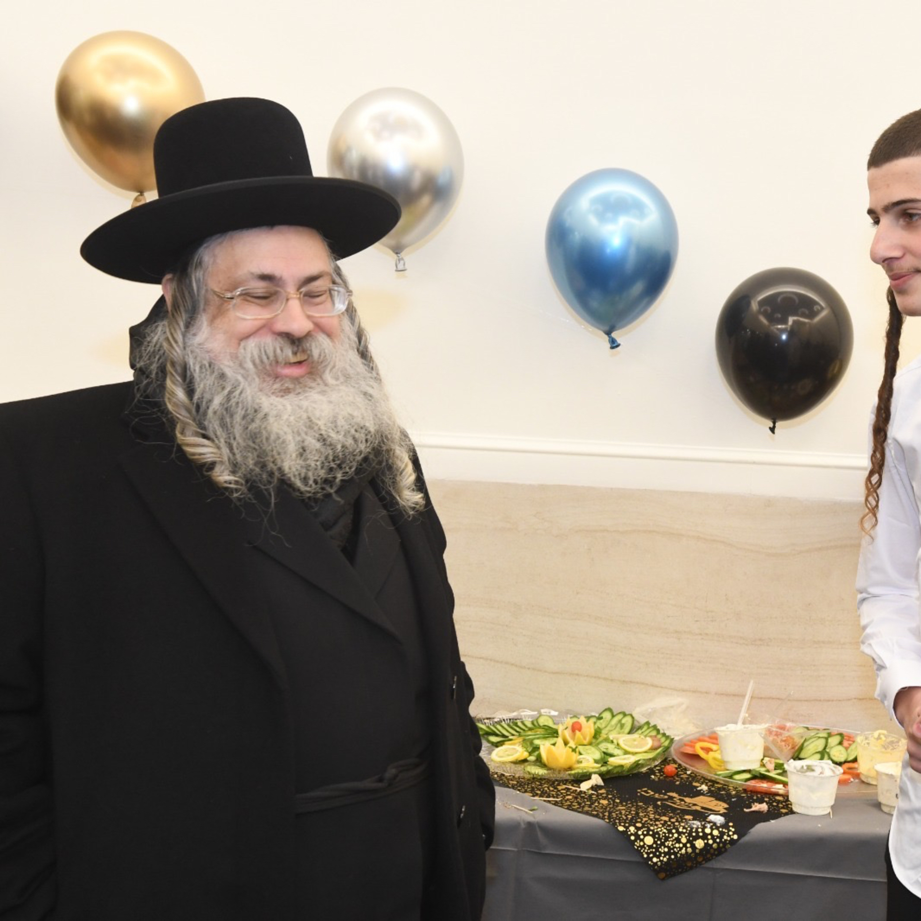 The Tolna Rebbe - Renewal of Torah, Generational Gold - Paz - 5787 Preps with Unity & Tzibor to Good episode artwork