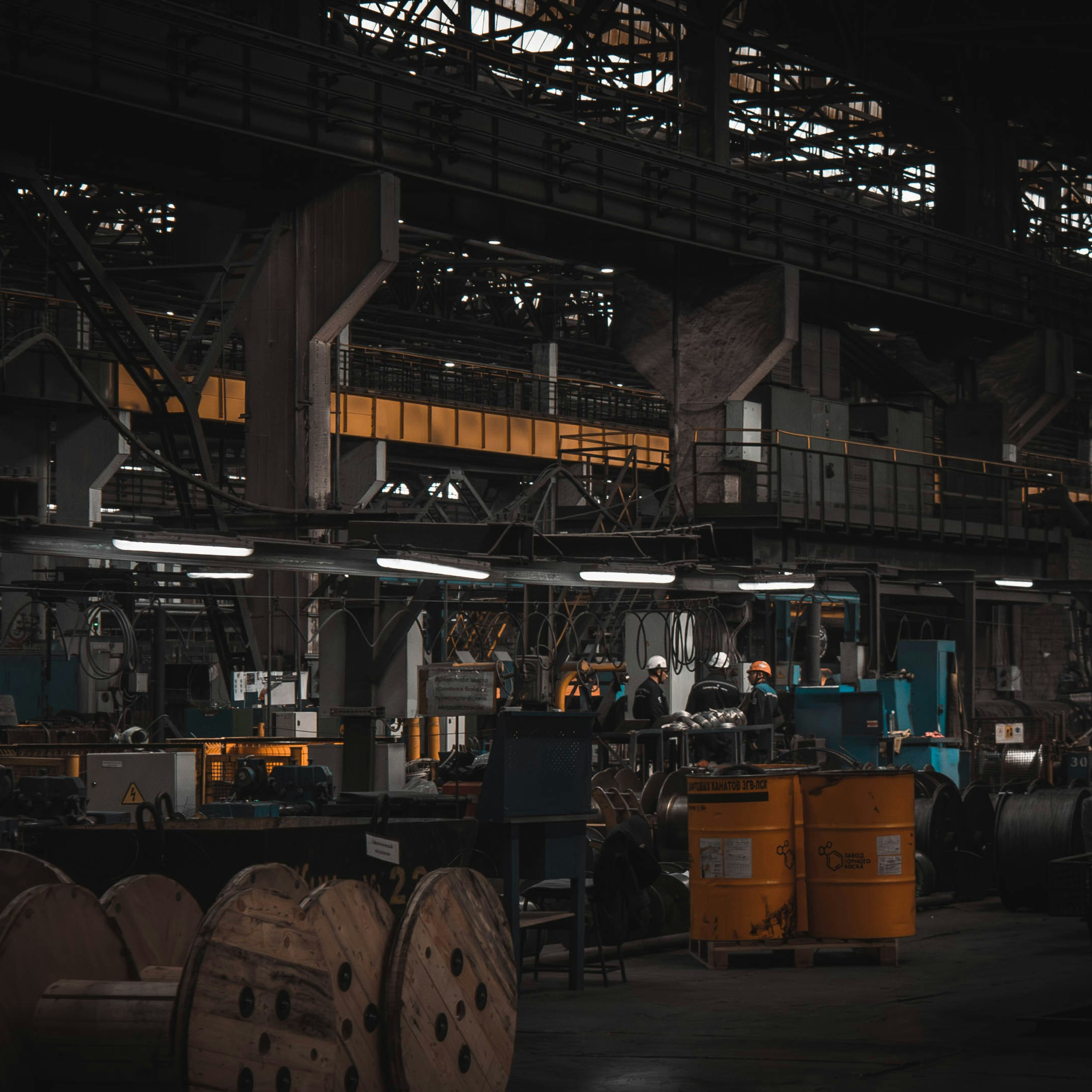 Industrial Space Ambience for Deep Sleep, Relaxation & Focus – Steady Low Rumble White Noise 9 Hours episode artwork