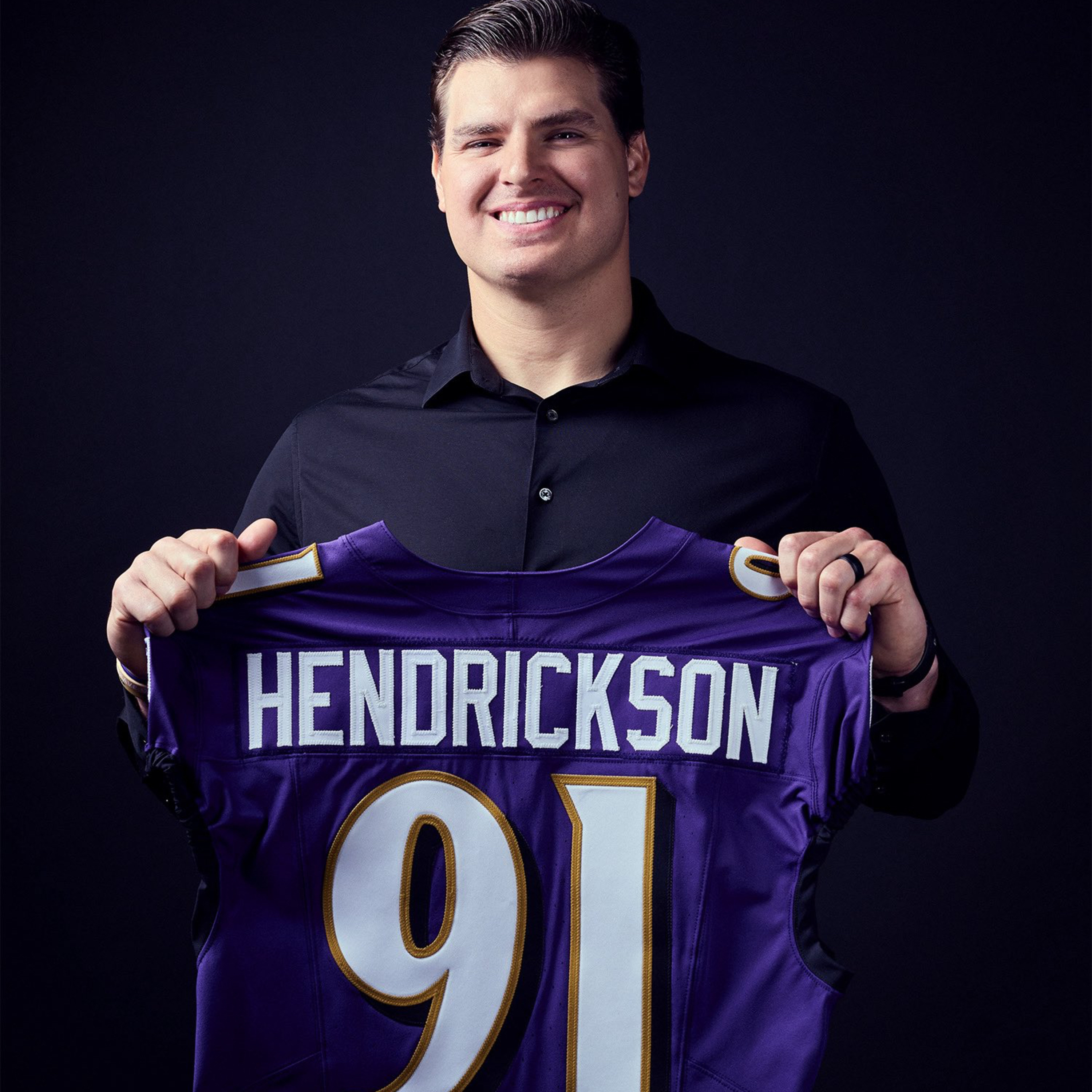 Ravens Sign Trey Hendrickson, Lamar Jackson Restructures his Deal. episode artwork