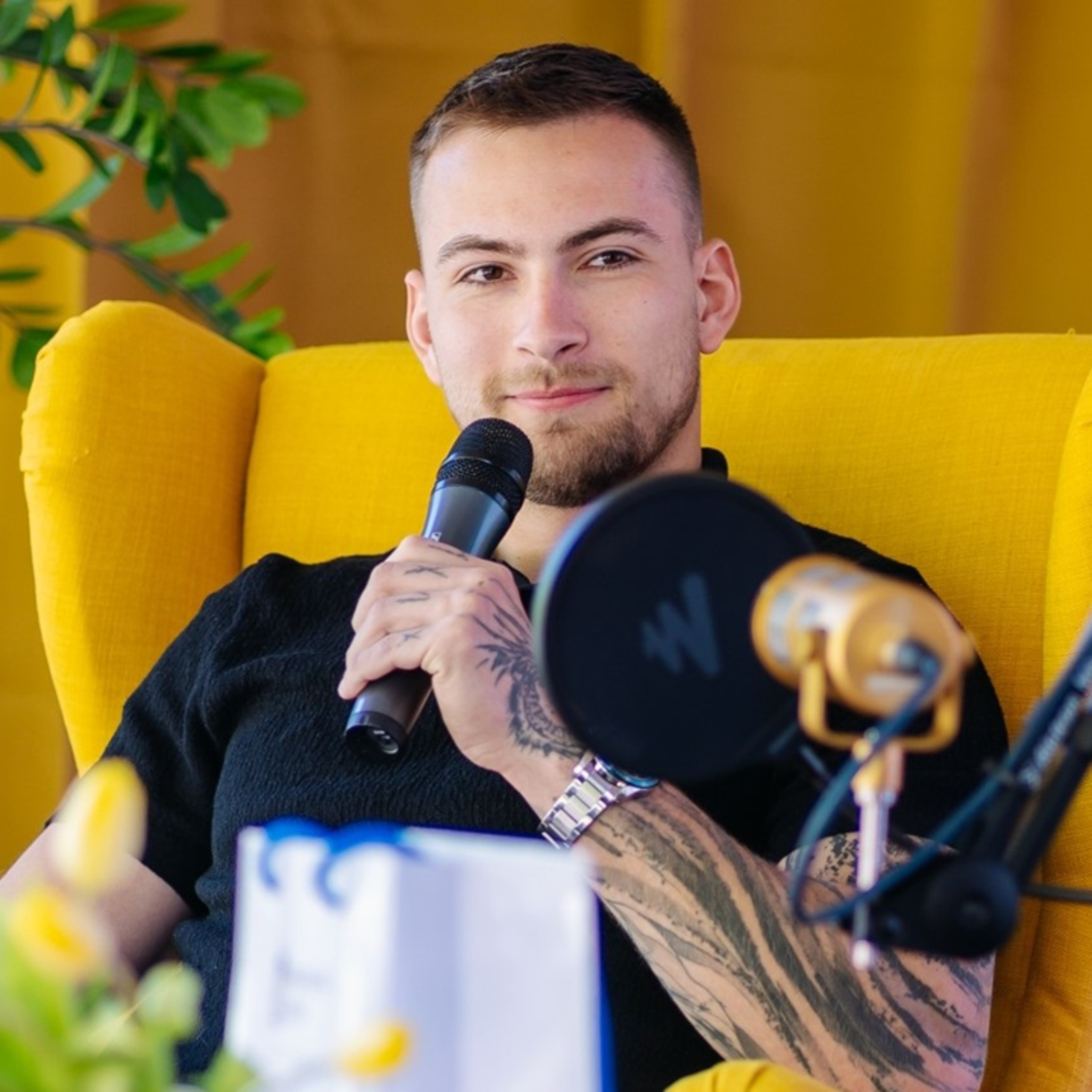DIVOKEJ ZÁPAD!