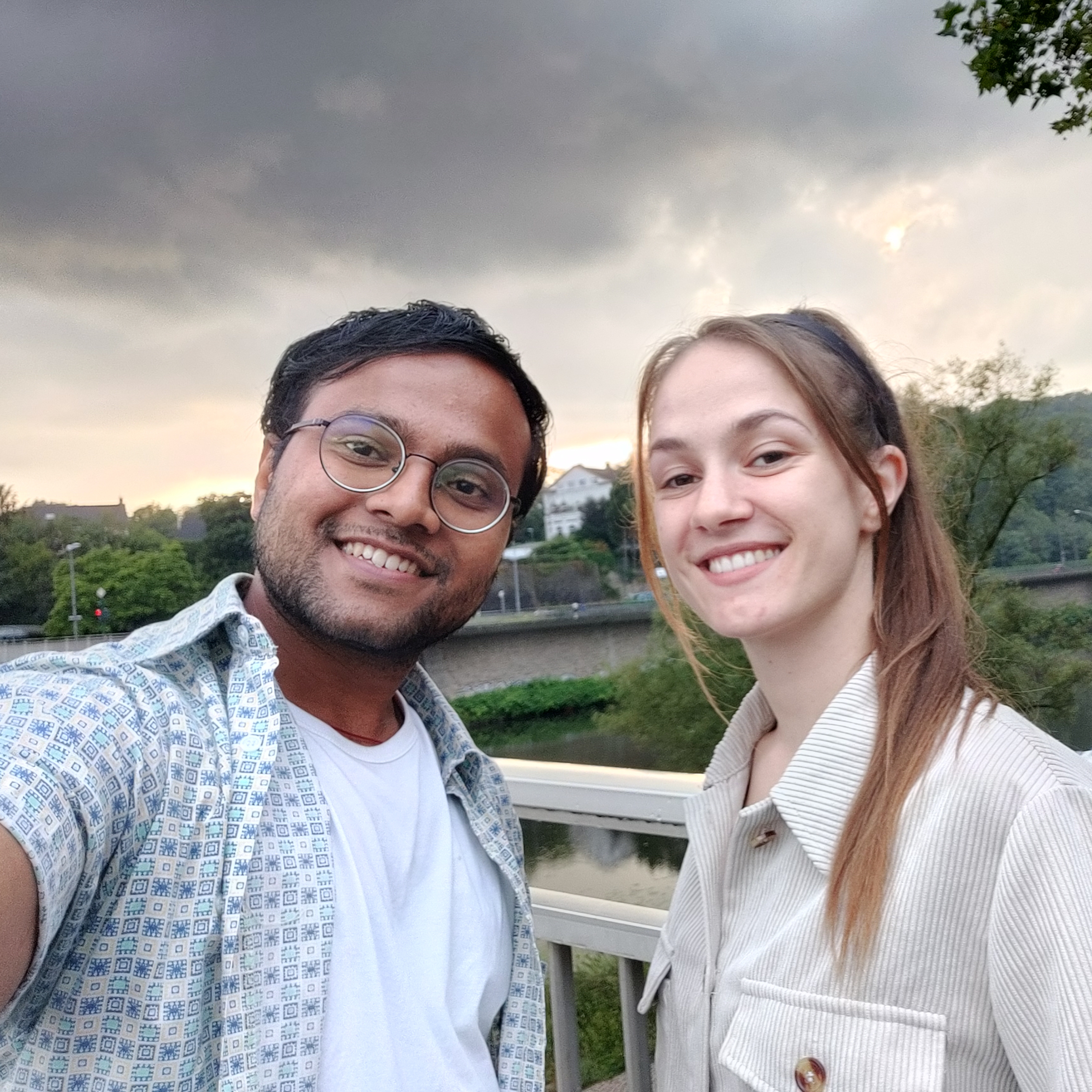 Some minutes with Strangers