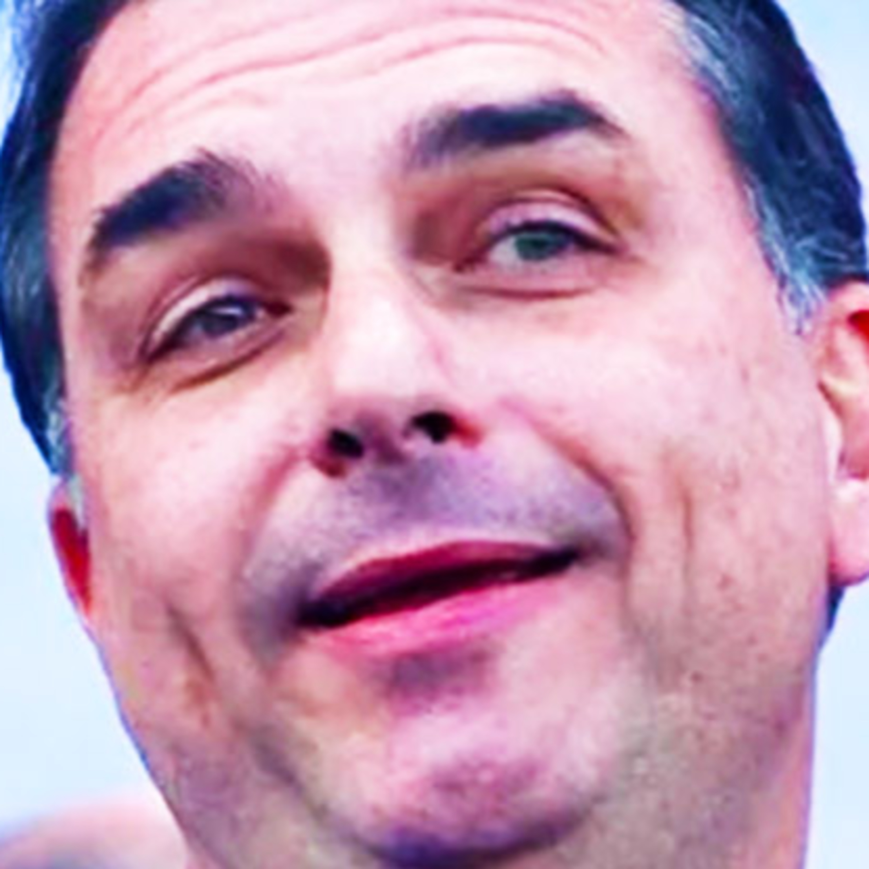 Imprensa internacional expõe o PLANO de FLÁVIO BOLSONARO para VENDER O BRASIL para TRUMP | FLÁVIO BOLSONARO QUER LIMITAR O PIX PARA AGRADAR TRUMP? DOCUMENTO REVELA O PLANO  episode artwork