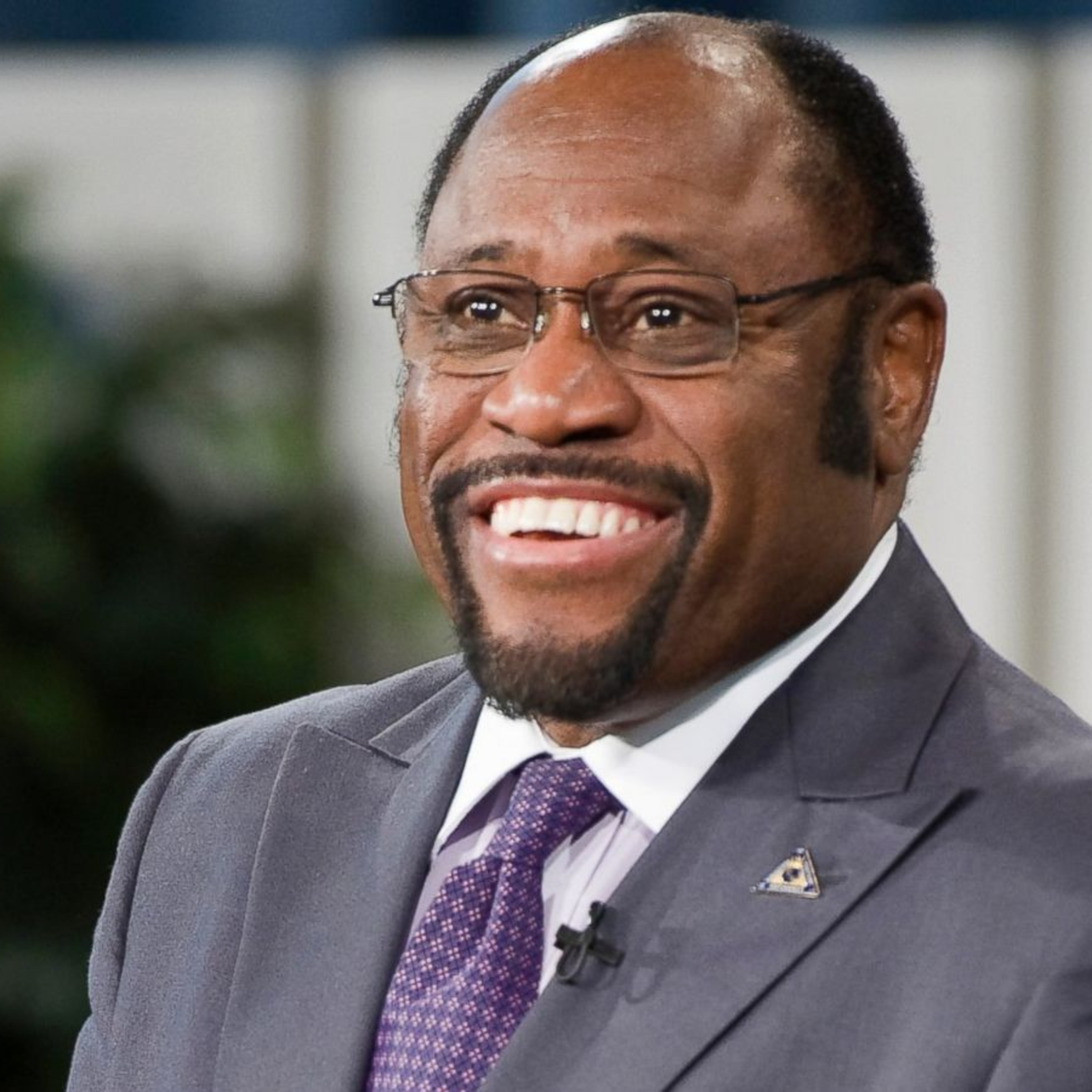 Force Yourself to be Consistent by Dr. Myles Munroe