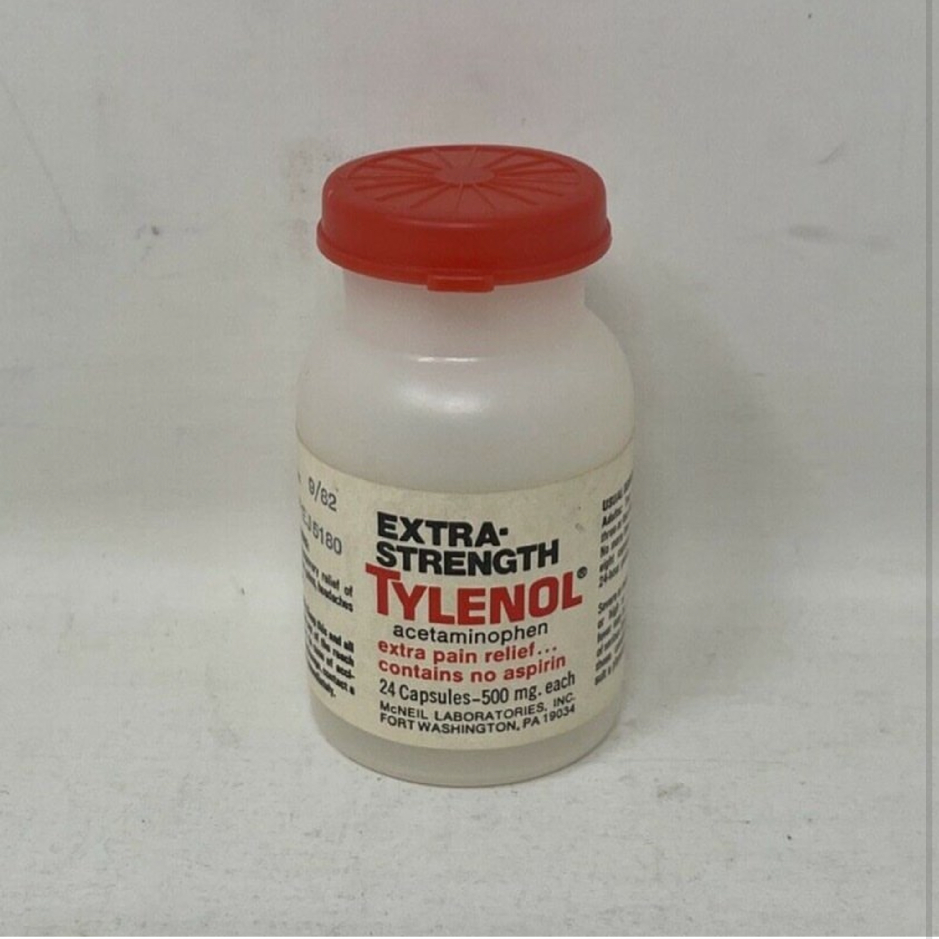 The Tylenol Murders of 1982: Interiew with Michelle Rosen
