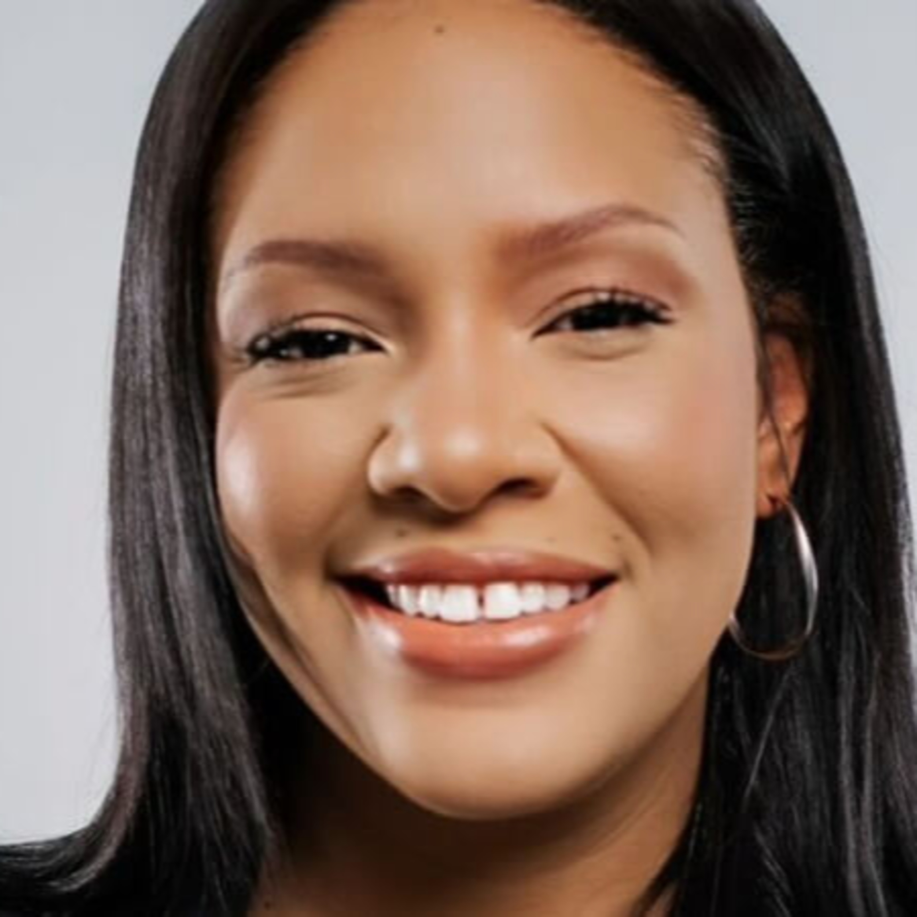Tanisha Colon-Bibb: From Harlem to South Africa: How This PR Boss Built a 2-Continent Empire: My Friends Are Better Than Yours episode artwork