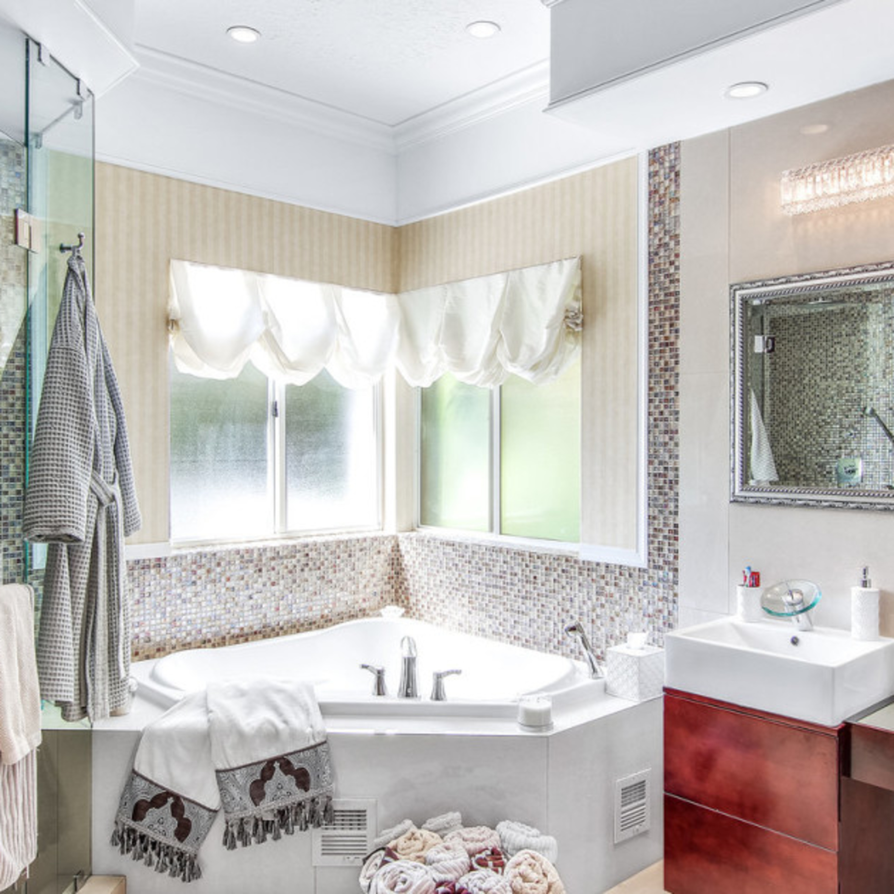 Amit Bhuta - ALL IN Miami - Luxury Real Estate and Much More