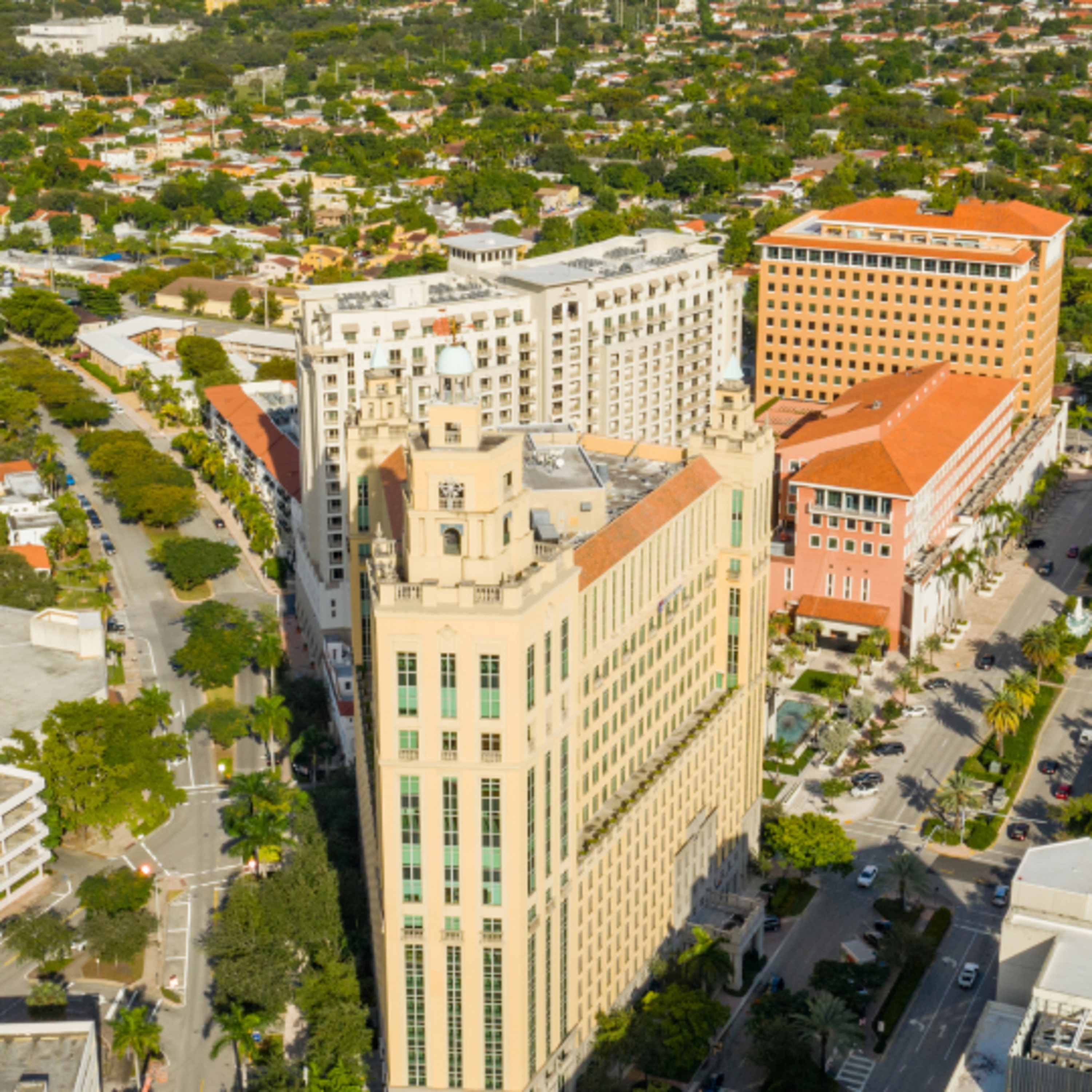 Amit Bhuta - ALL IN Miami - Luxury Real Estate and Much More