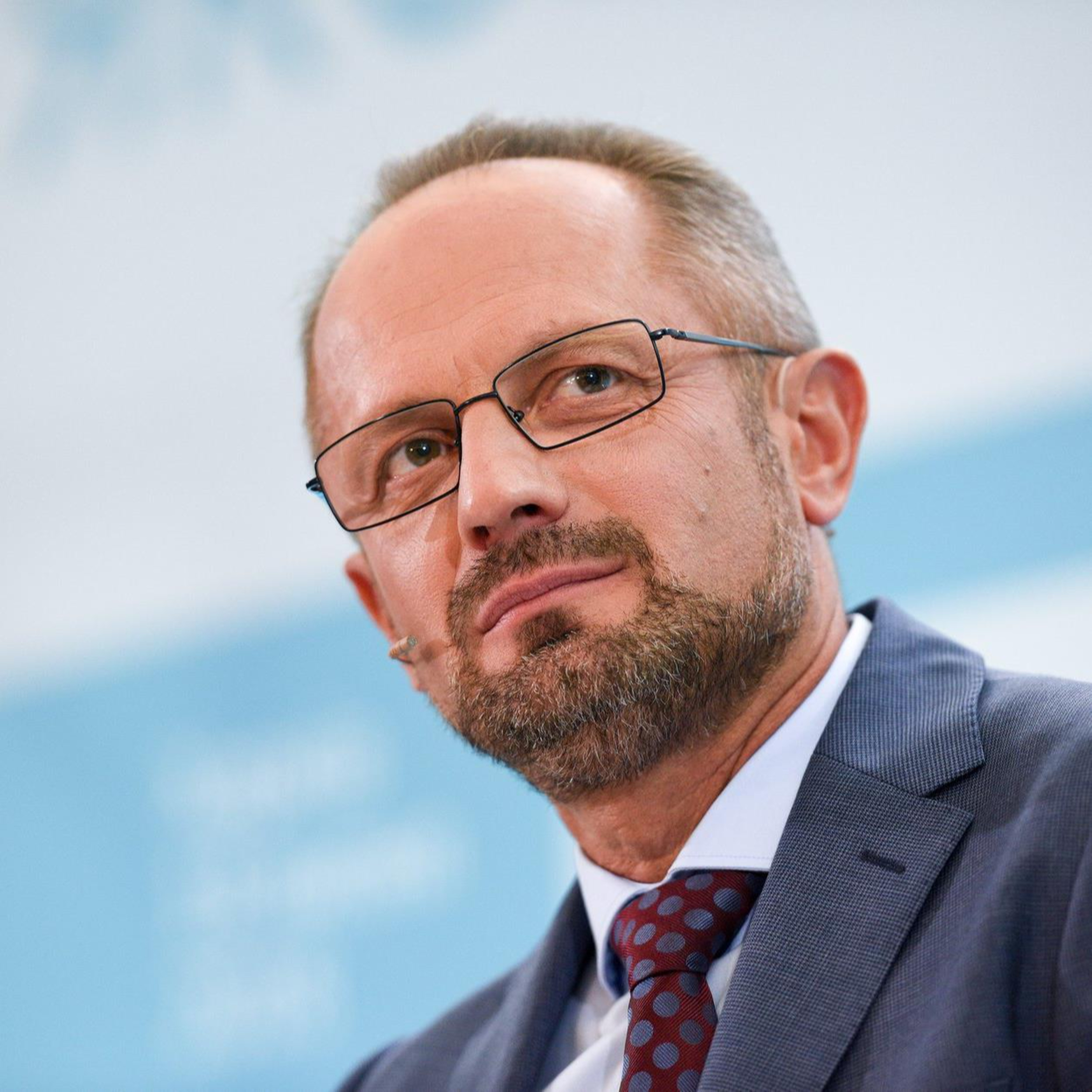 Українська Хвиля: Роман Безсмертний про Саміт миру, гібридні загрози Литві і (не)своїх українців за кордоном episode artwork