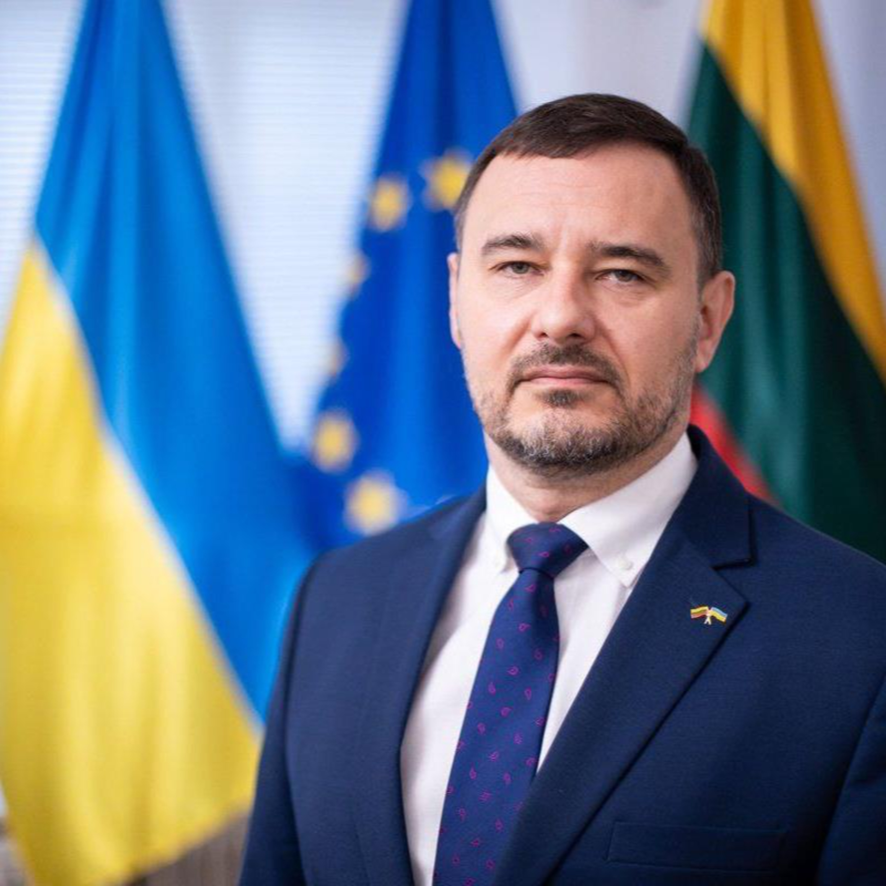 Підсумкове інтерв'ю Надзвичайного і Повноважного посла України в Литві Петра Бешти episode artwork