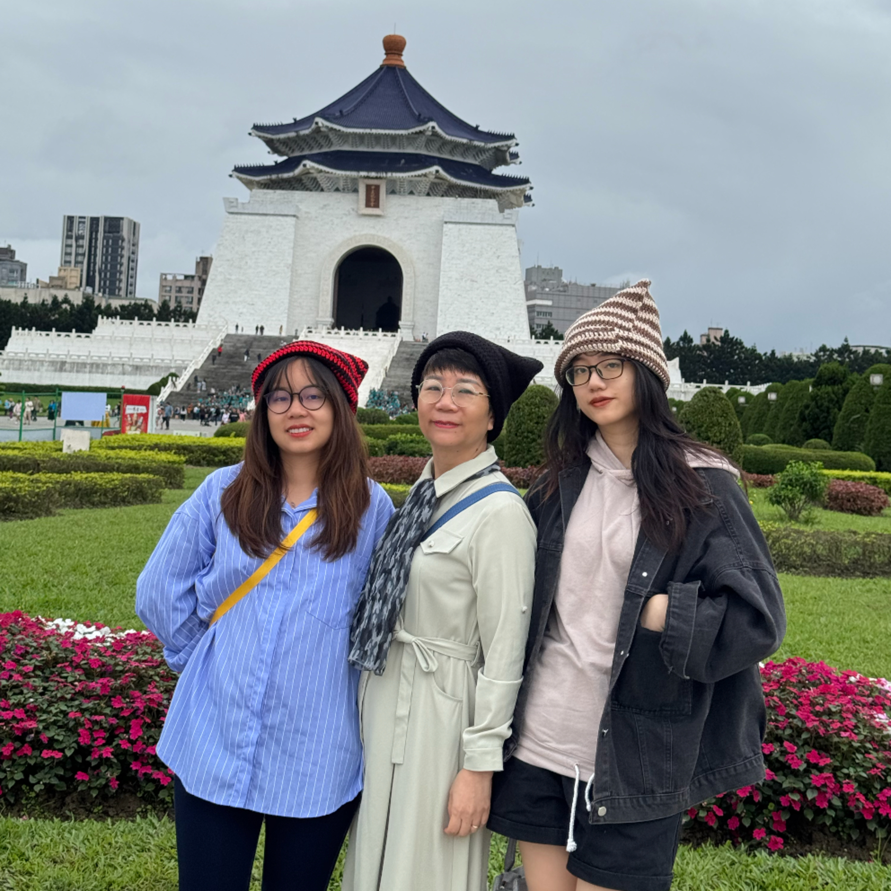 Mẹ dạy mình "mỗi ngày"