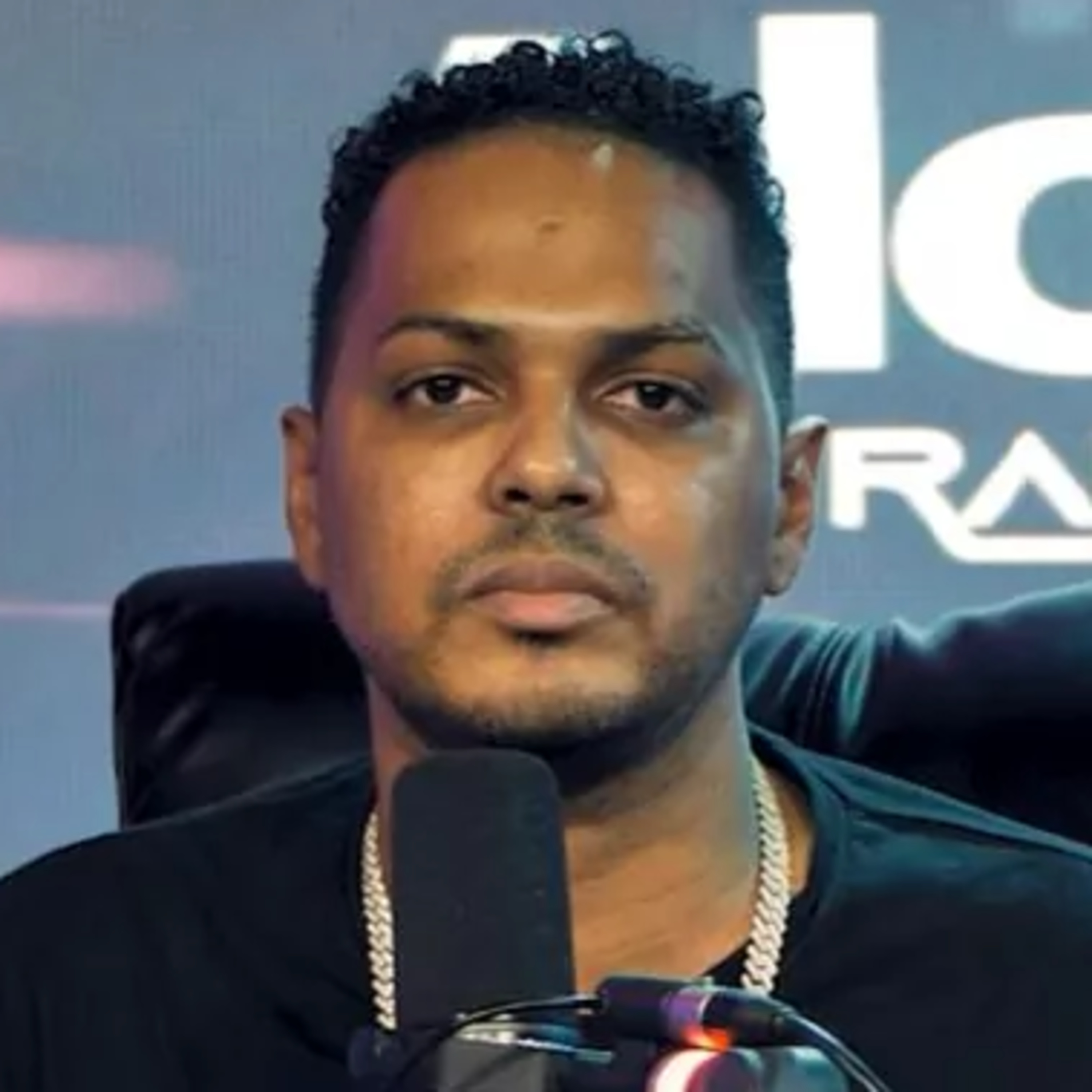 LA DEA TRAS LOS TALONES DEL “INFLUENCER” SANTIAGO MATIAS INVOLUCRADO EN LA GRAN RED DE NARCOLAVADO