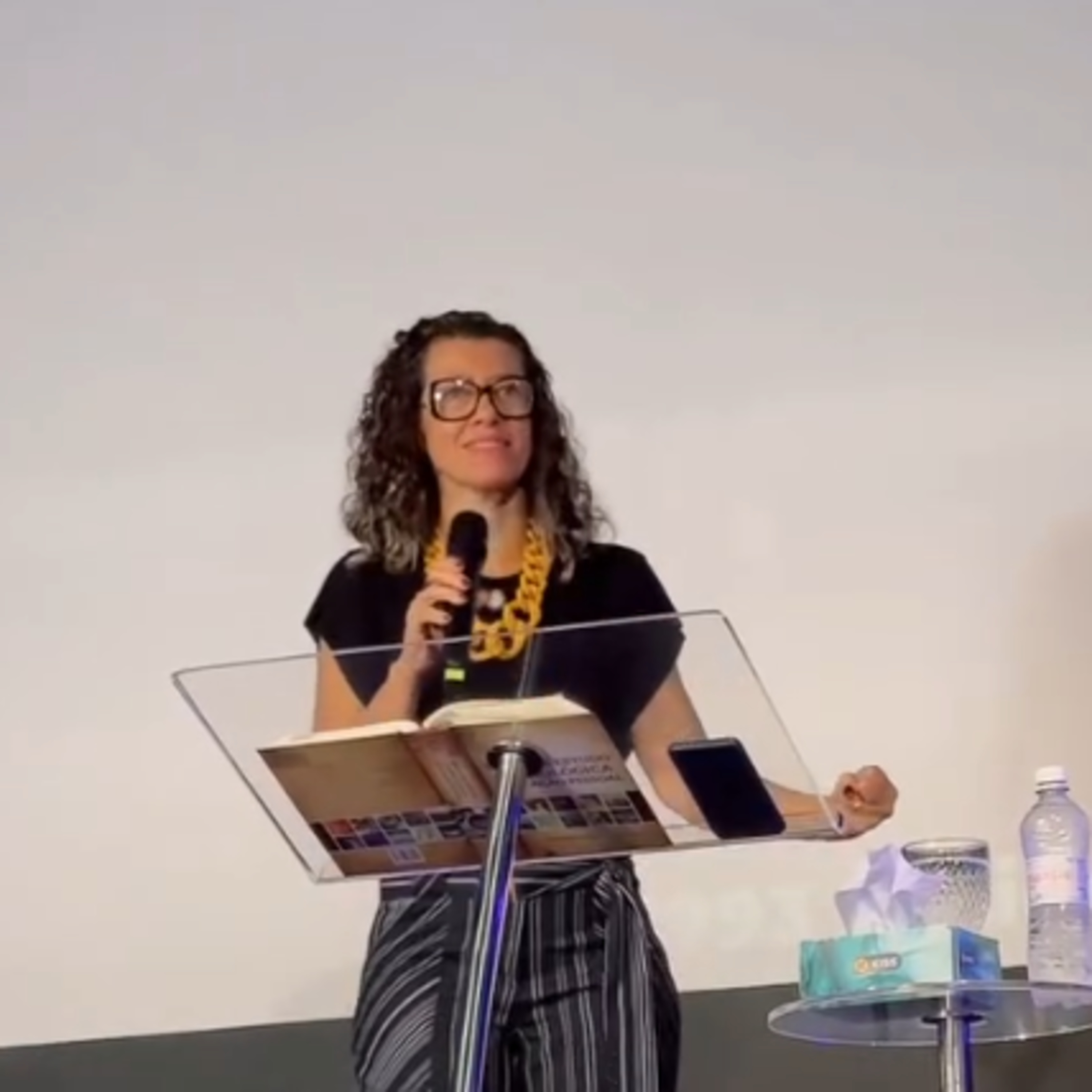 Culto de Celebração - Domingo Manhã - Ministra Juliana Jabour episode artwork