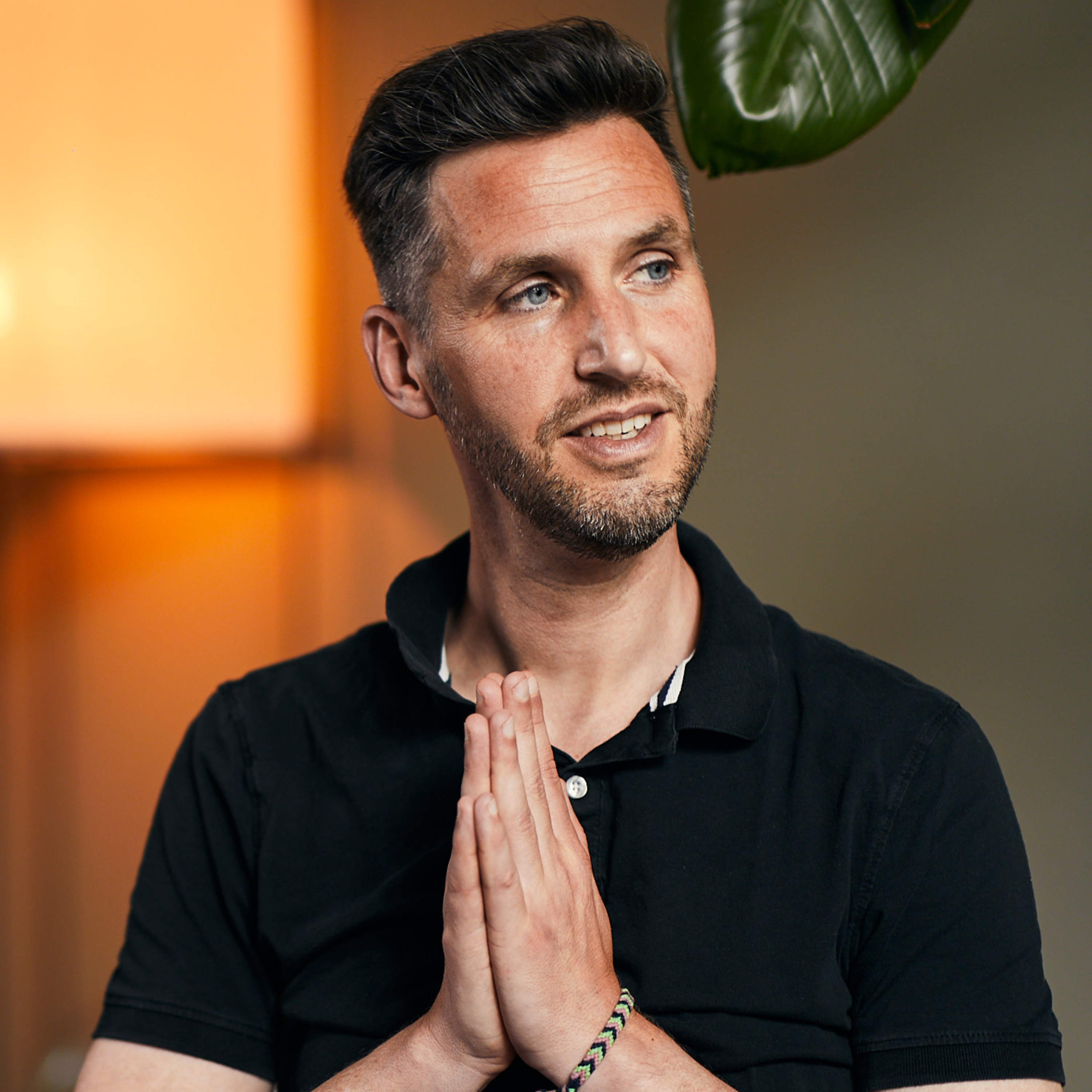 Weer in contact met je lijf - stap 1: Het richten van je aandacht episode artwork
