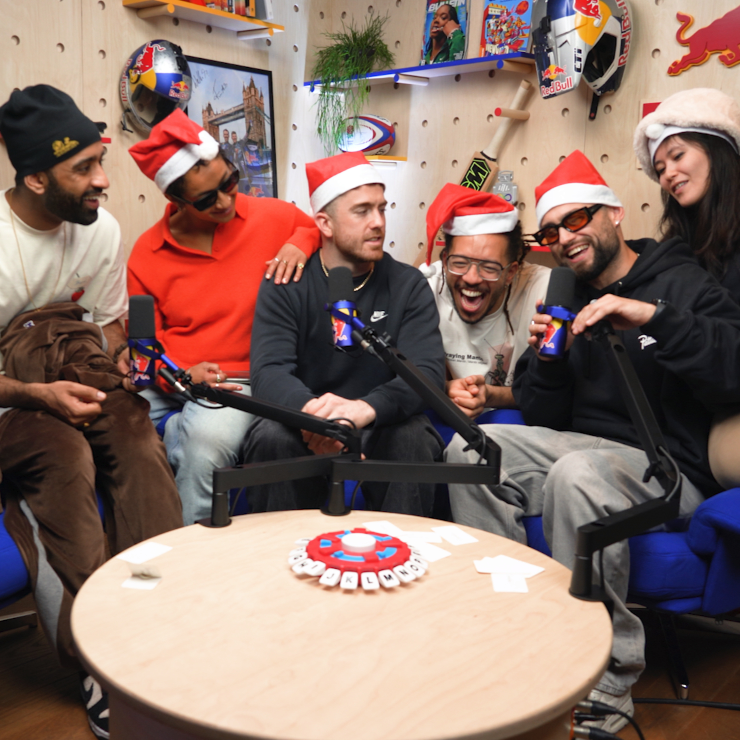 A Capsule Christmas - The Big Quiz, Games, Q&A episode artwork