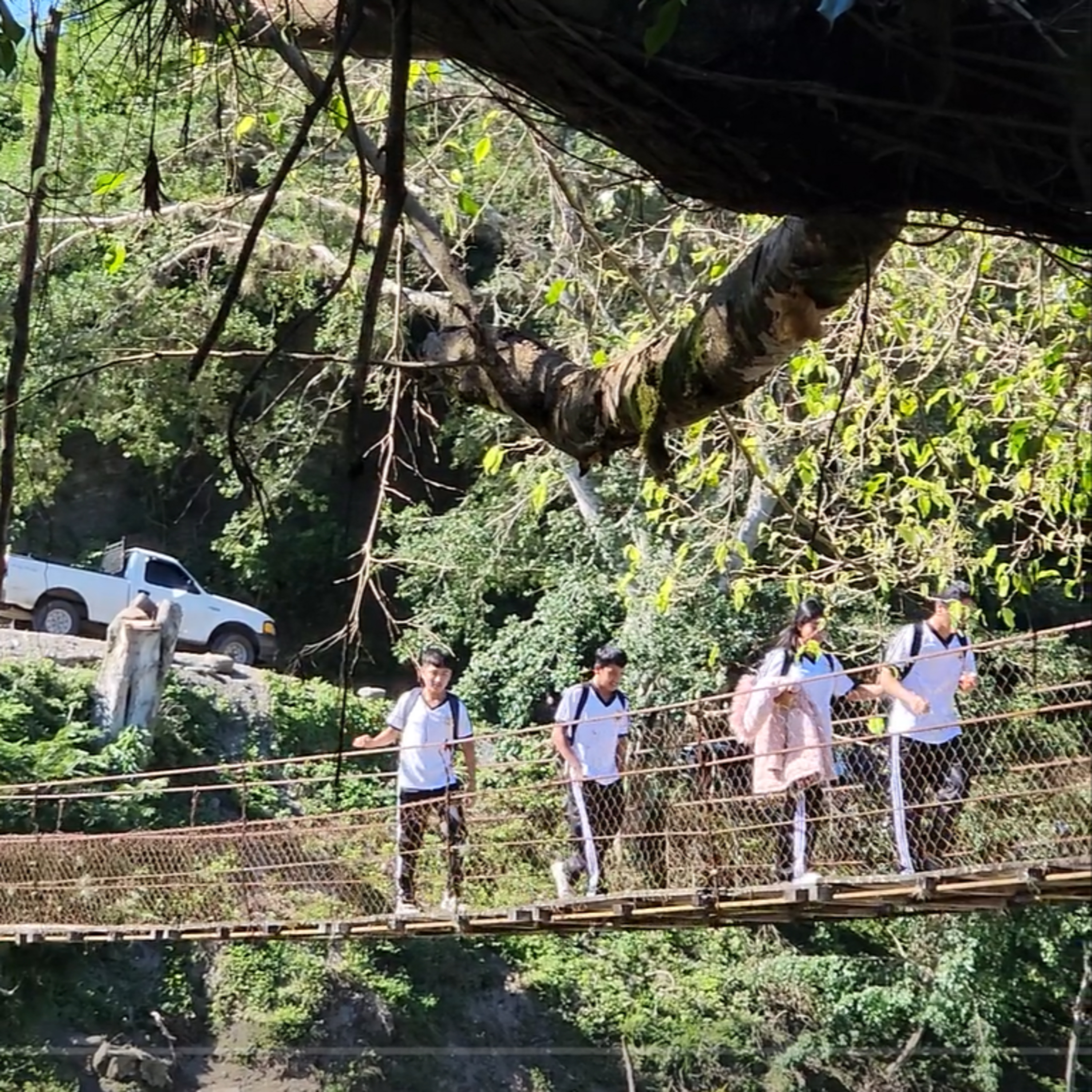 Tras 30 años de gestión, lograron que iniciara construcción de puente en El Ojite episode artwork