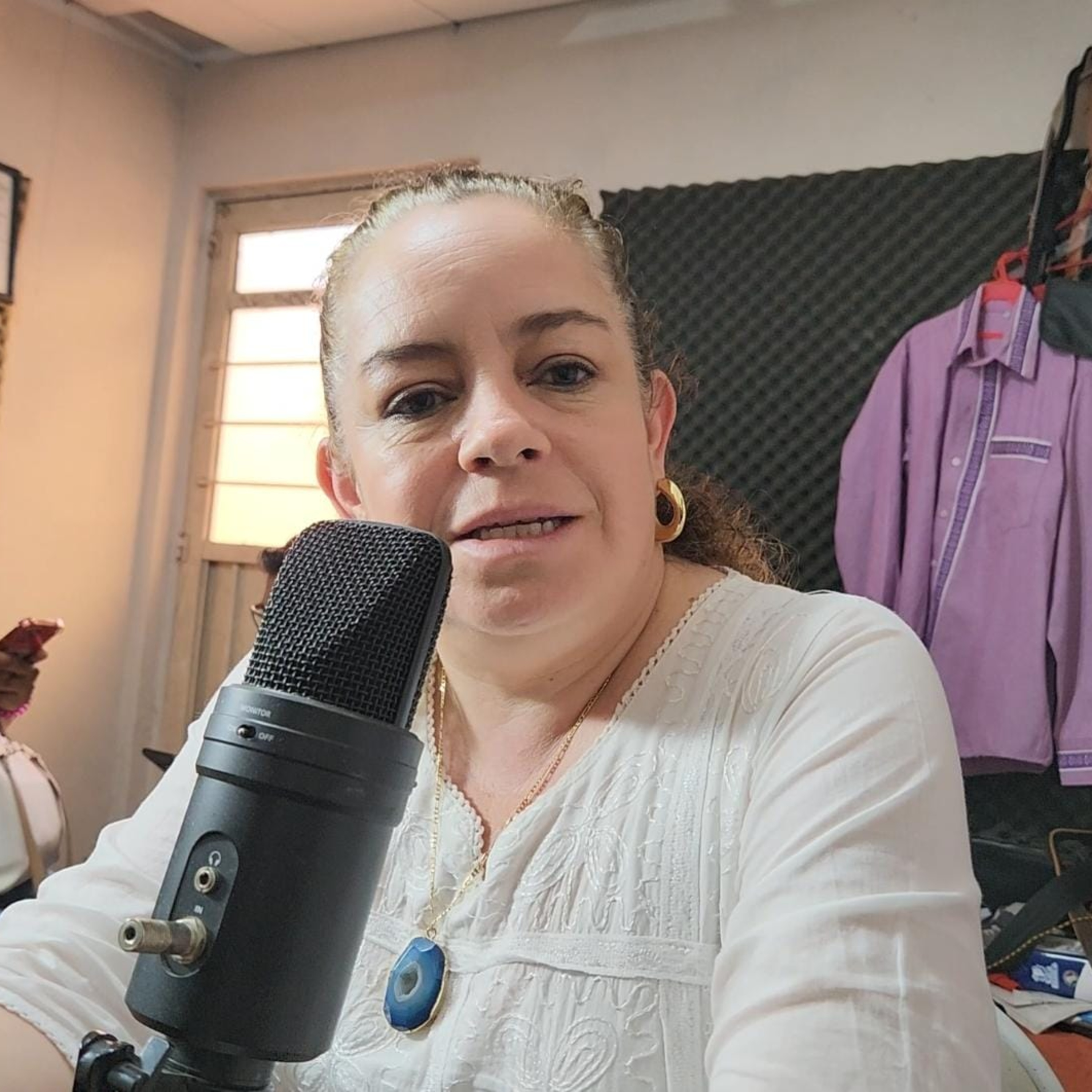 De su llegada a la política y su experiencia para buscar la presidencia de Huauchinango; nos habla, Juanita Mendoza Castillo episode artwork