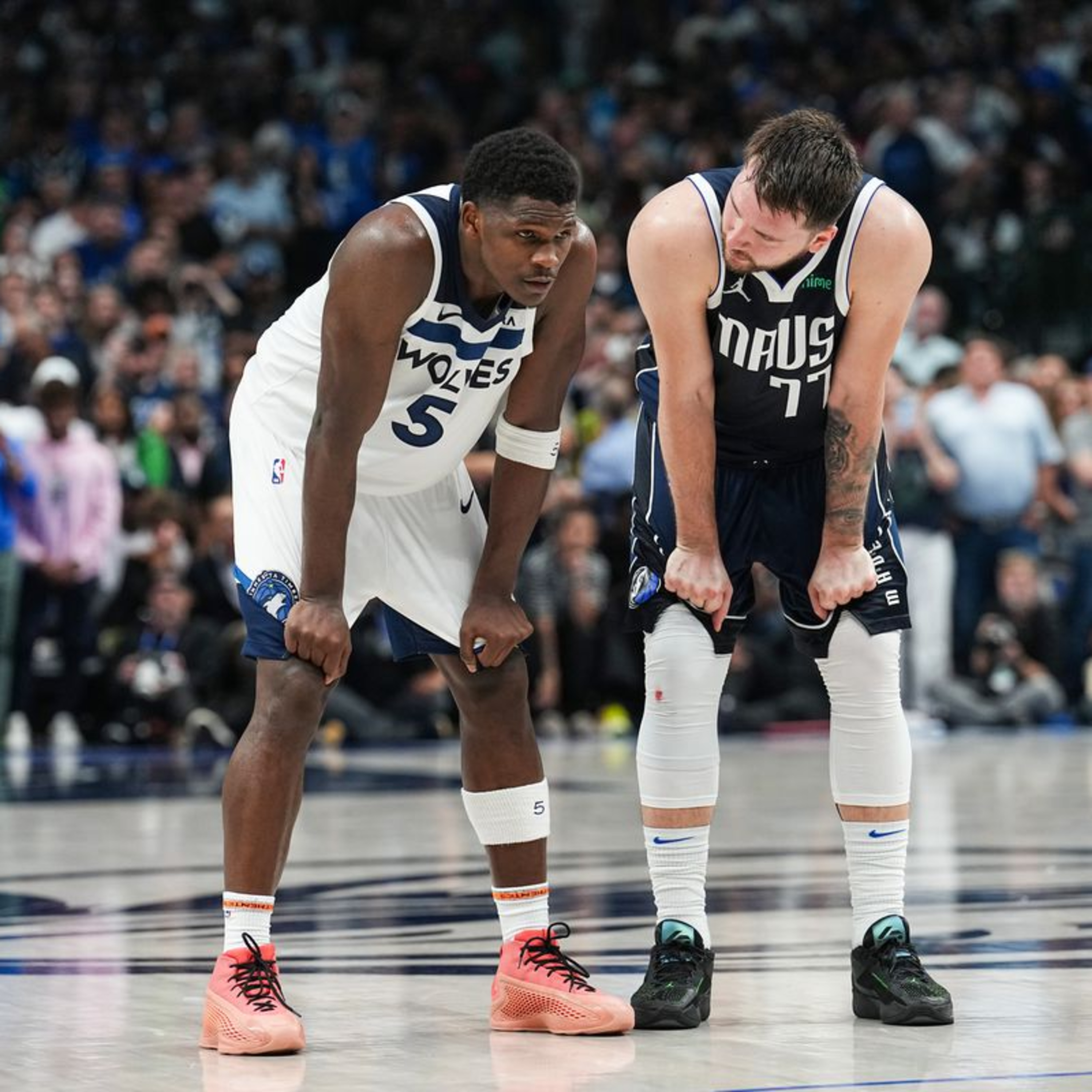 Celtics y Mavericks a 1 Juego de las Finales en la NBA / Ron Acuña fuera el resto de la temporada episode artwork