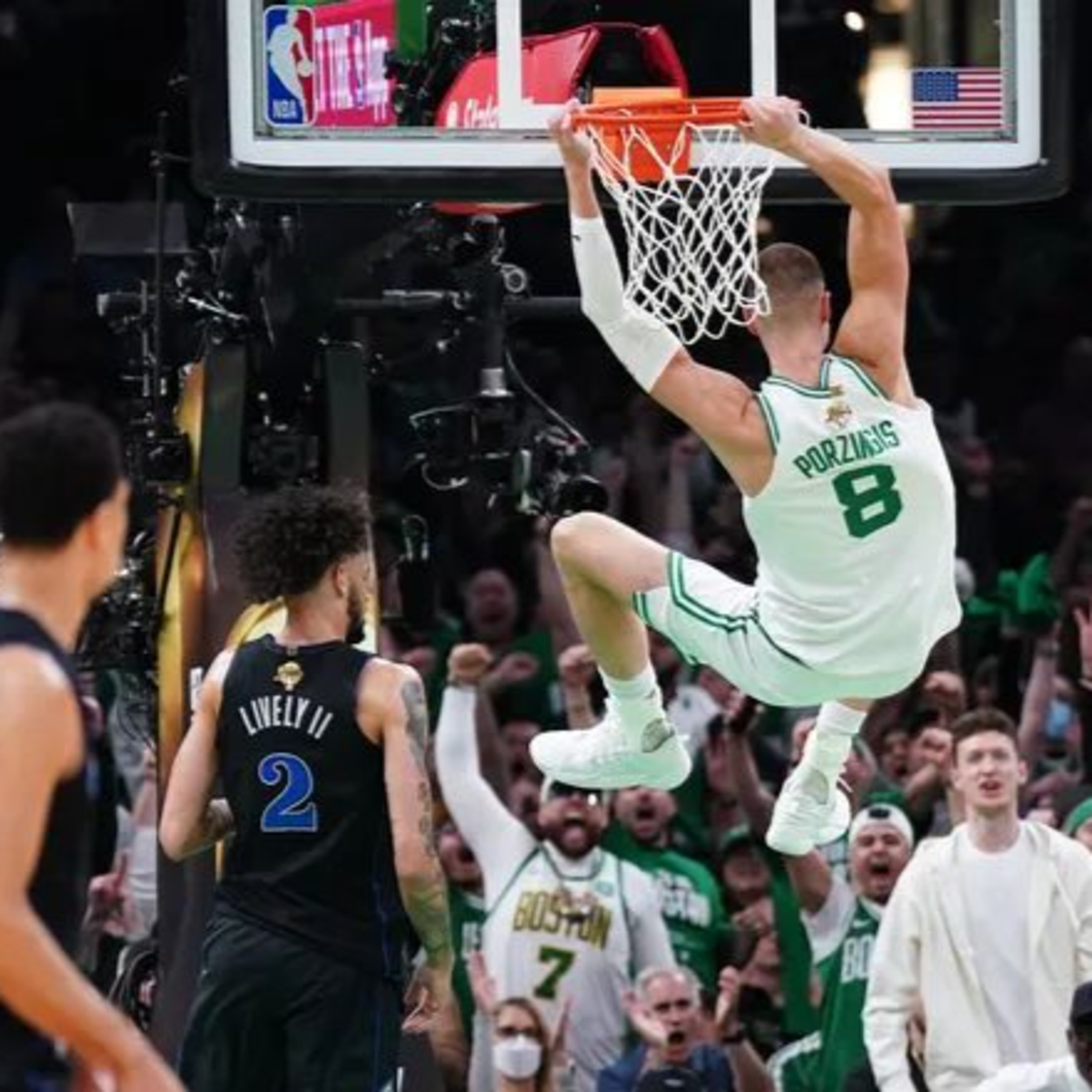 Celtics Ganan el 1ero a Mavericks / UFC Fight Night / ¿Qué Pasa con Conor McGregor? episode artwork