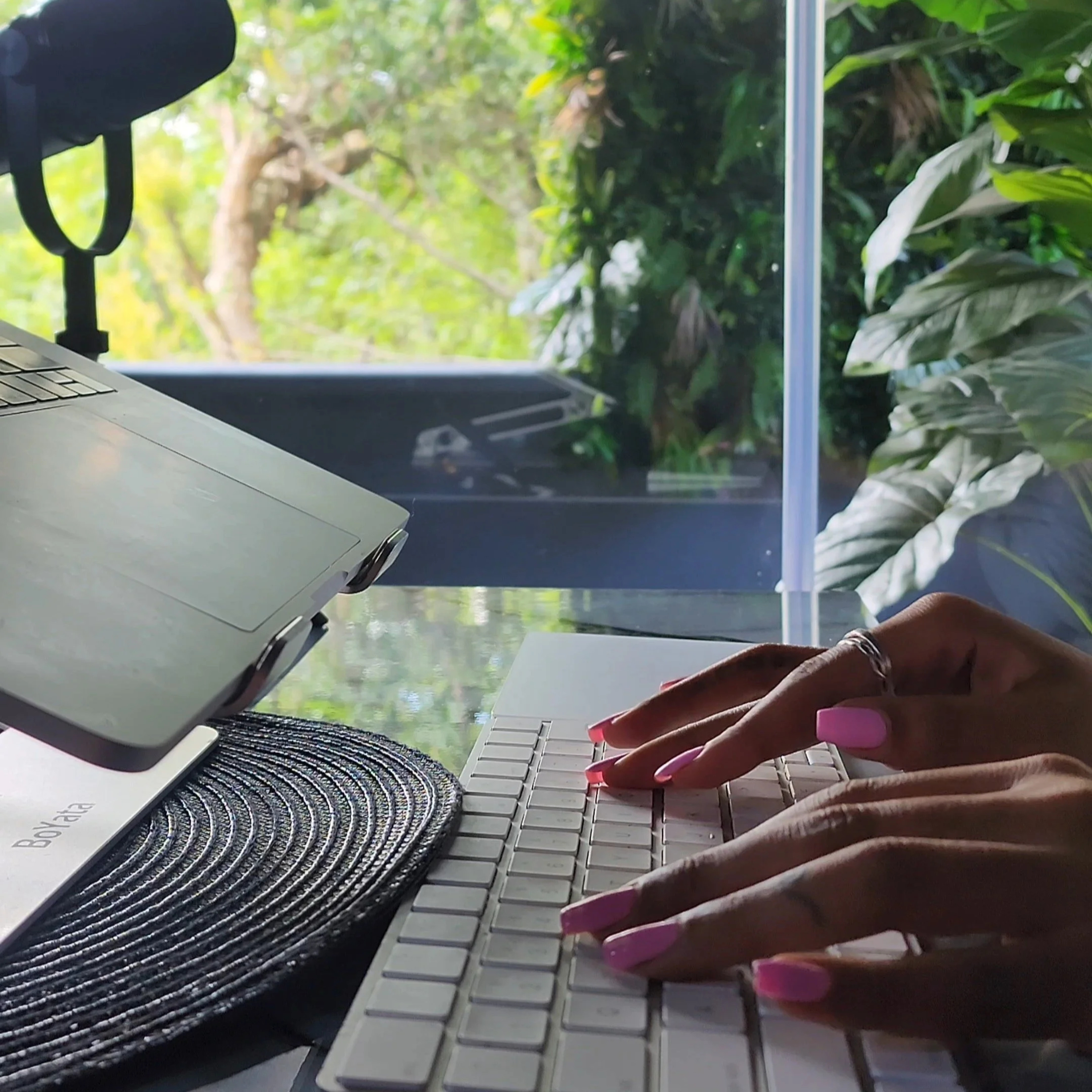 3 Manipulative Email Phrases That'll Get You What You Want episode artwork