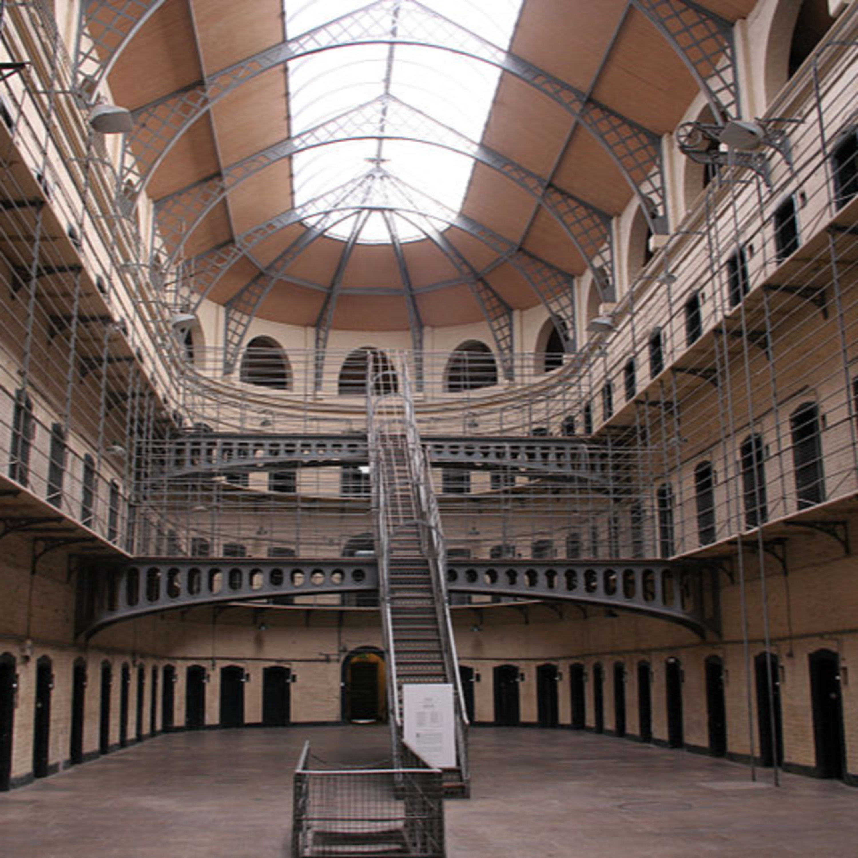 Episode 117: Private Prisons