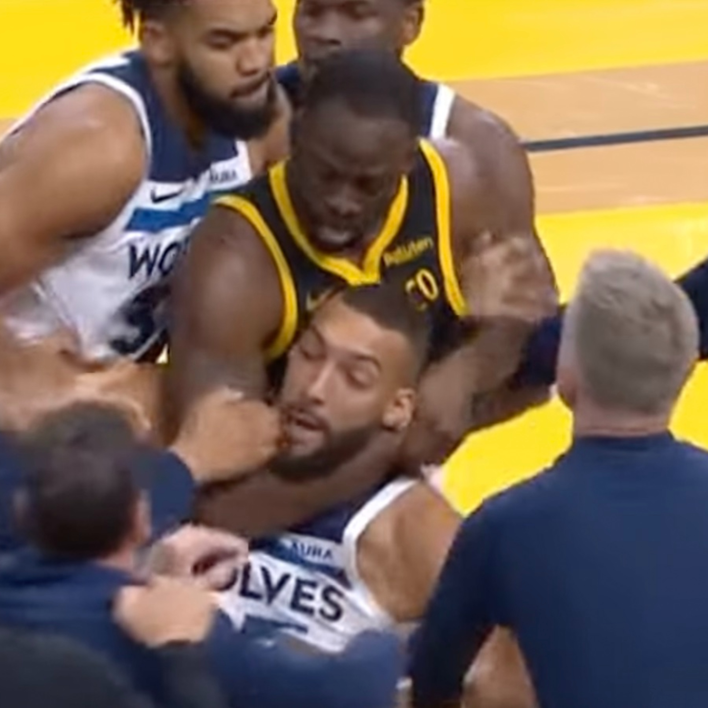 Draymond Green Suspended for 5 Games - DTTW513 Ep 306 episode artwork