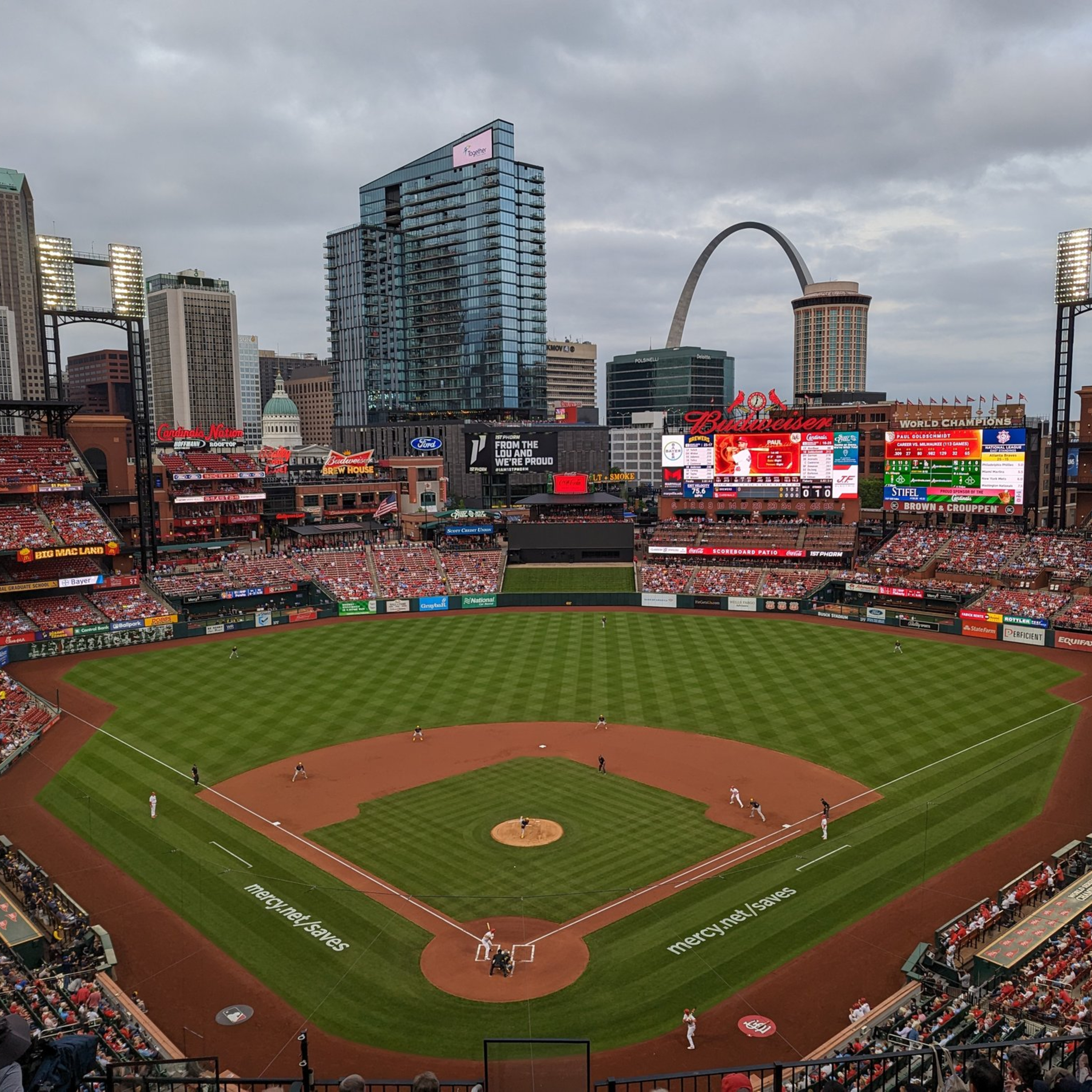 Ep. 382: Flaherty + Contreras = Shove; Cardinal bats erupt to clobber Brewers