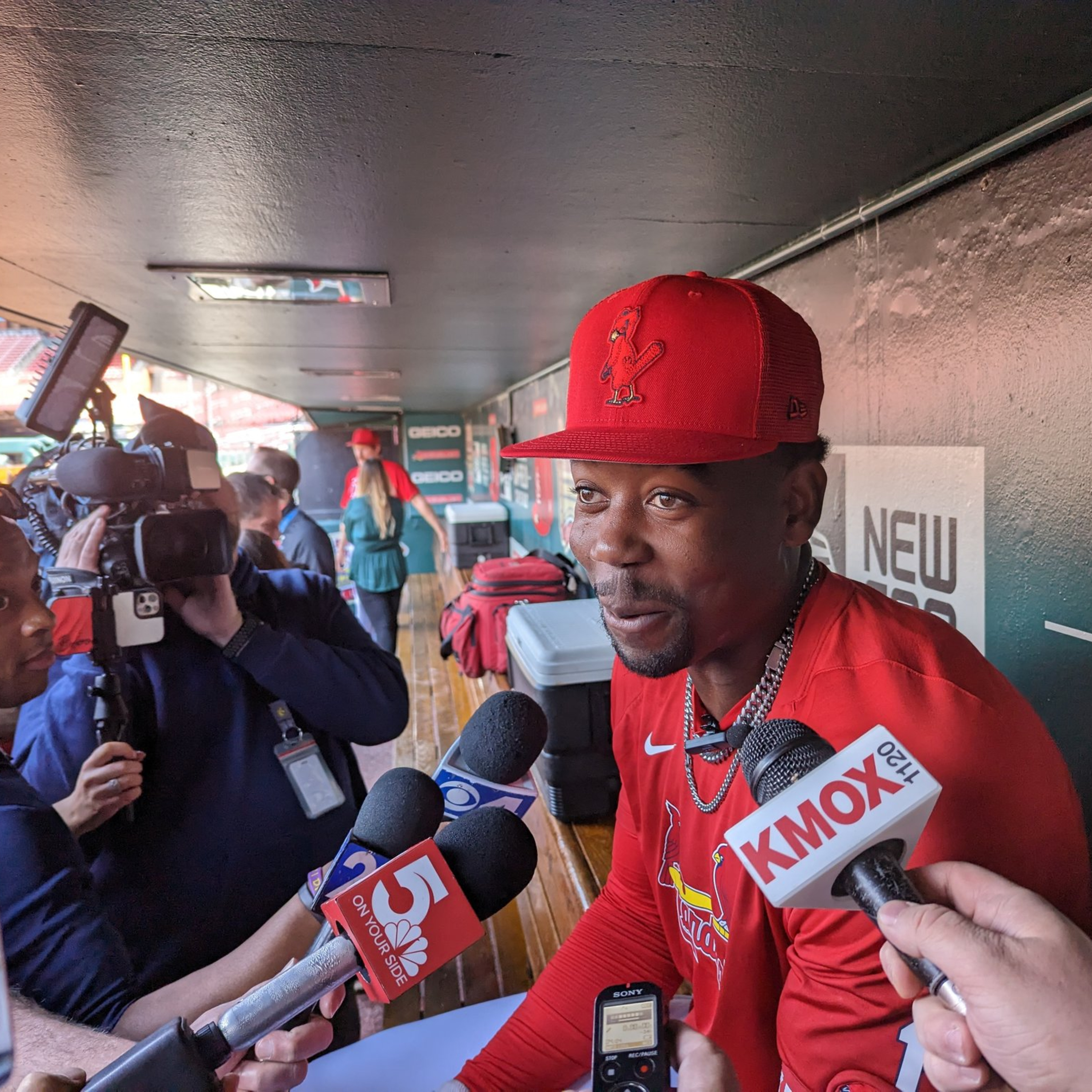 Ep. 392: Cardinals nearly no-hit by Royals?! Is Jordan Walker ignoring the team on swing adjustments--and it's working?