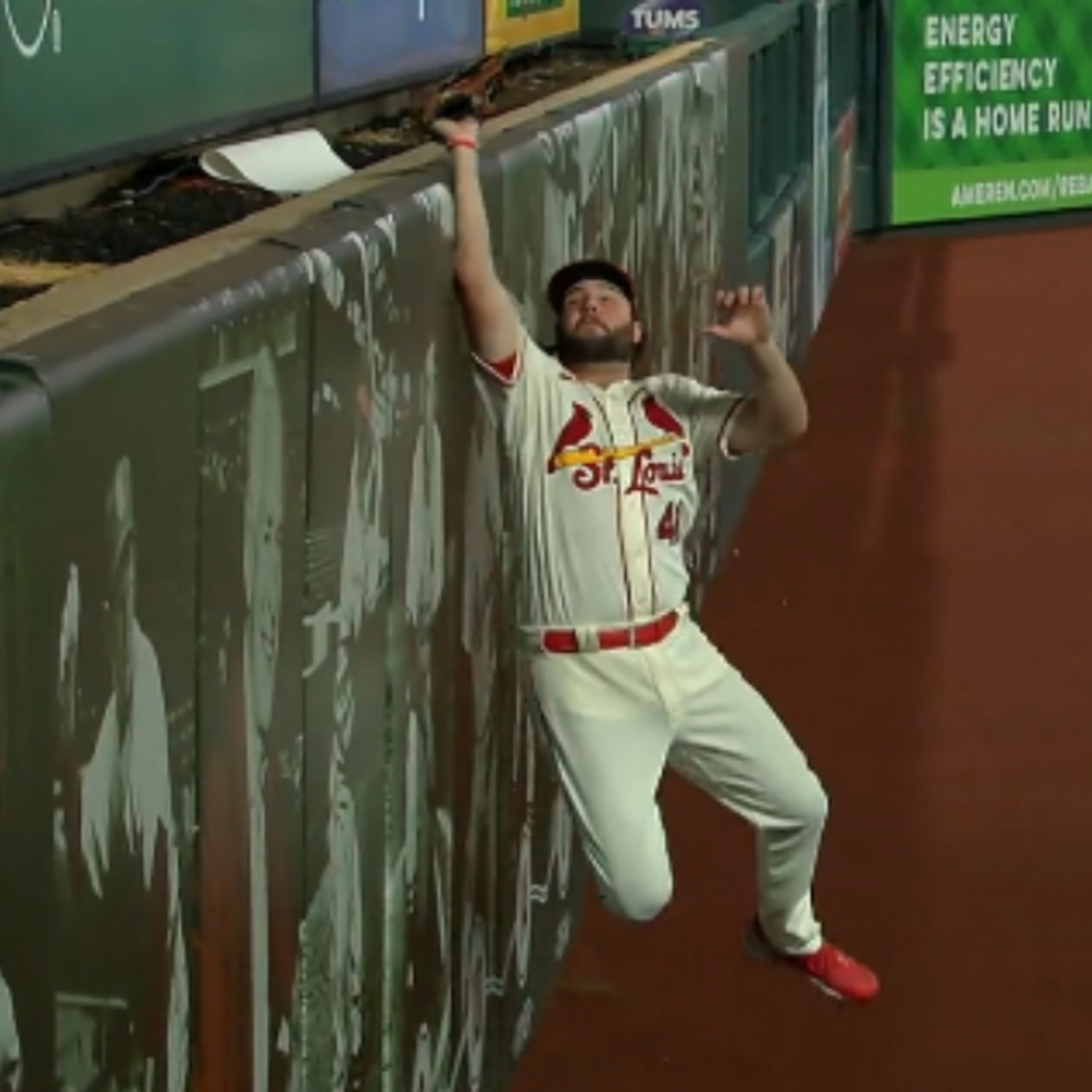 Ep. 423: Burly and the bats pick up the slack to earn doubleheader split