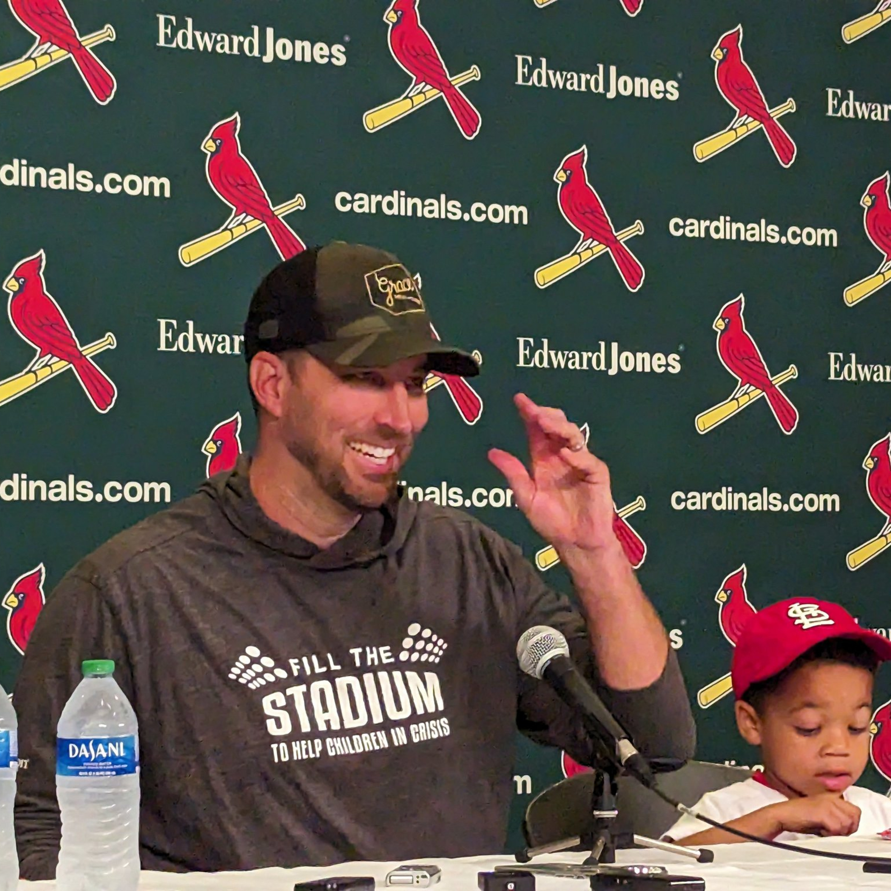 Ep. 462: At long last, Adam Wainwright delivers Win No. 200 IN STYLE
