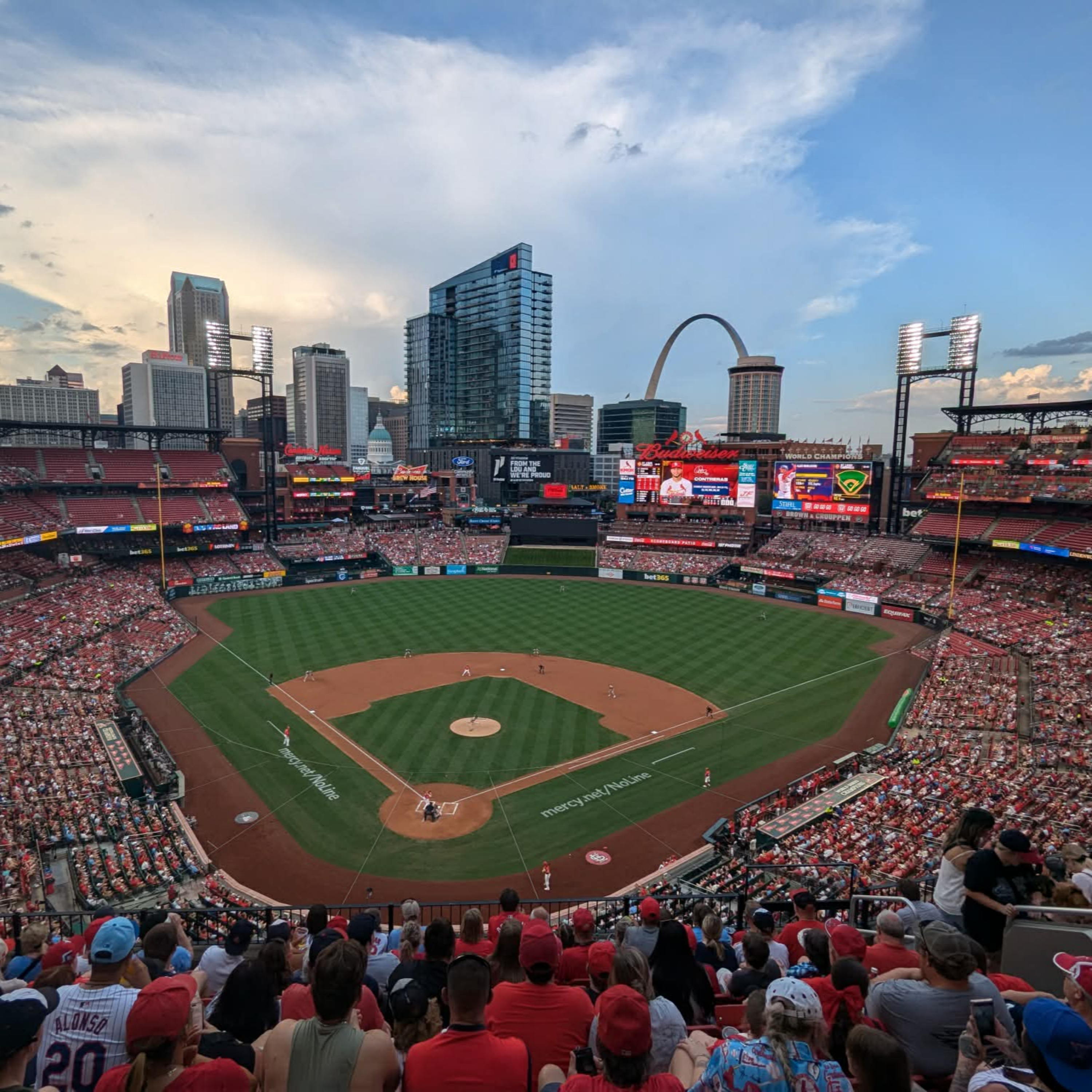 Ep. 881: Well, we now know who will cover the Cardinals for MLB.com in 2026...