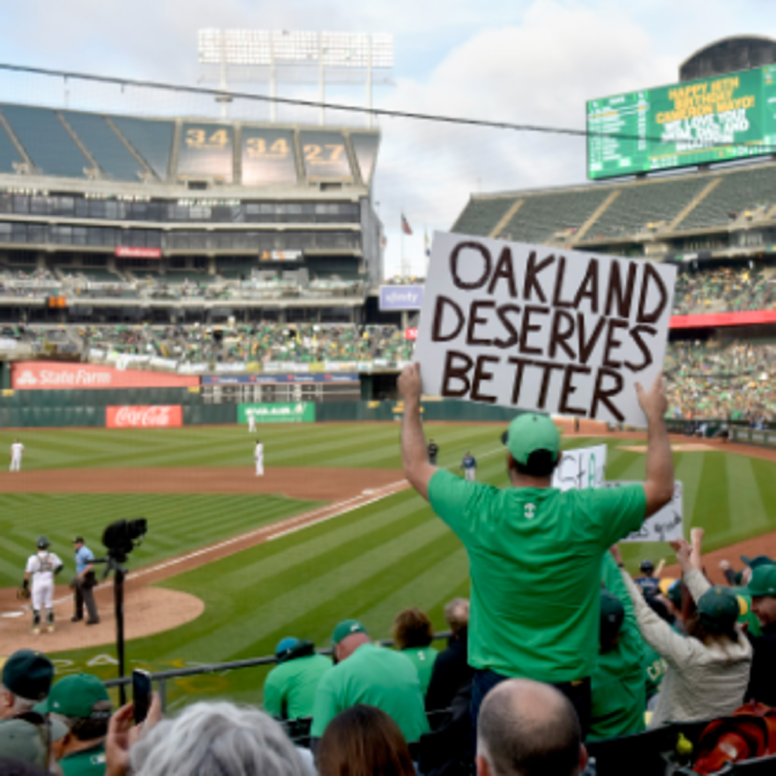 Our Hearts To Oakland - Episode 12 episode artwork