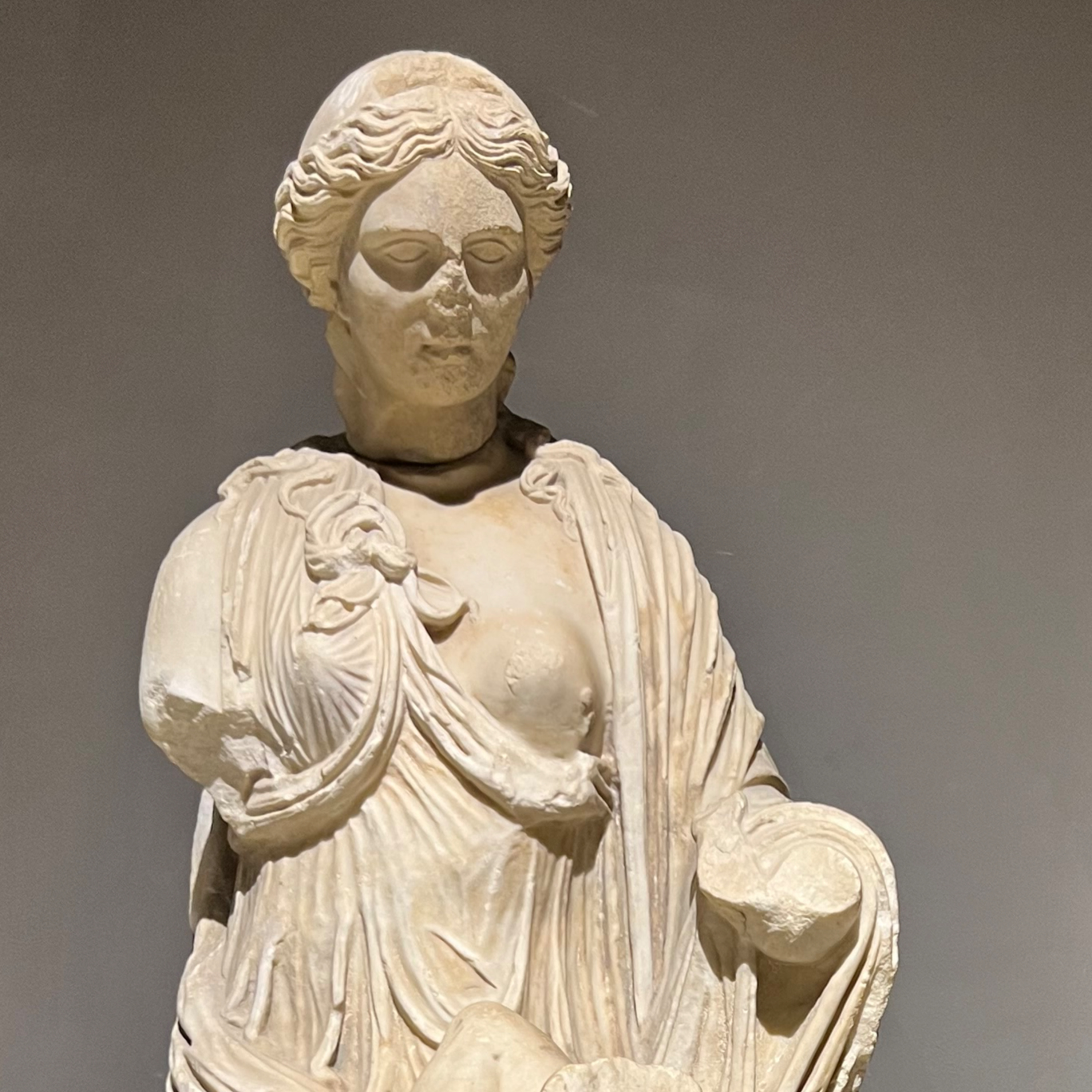 Mikrofonun Arkasında